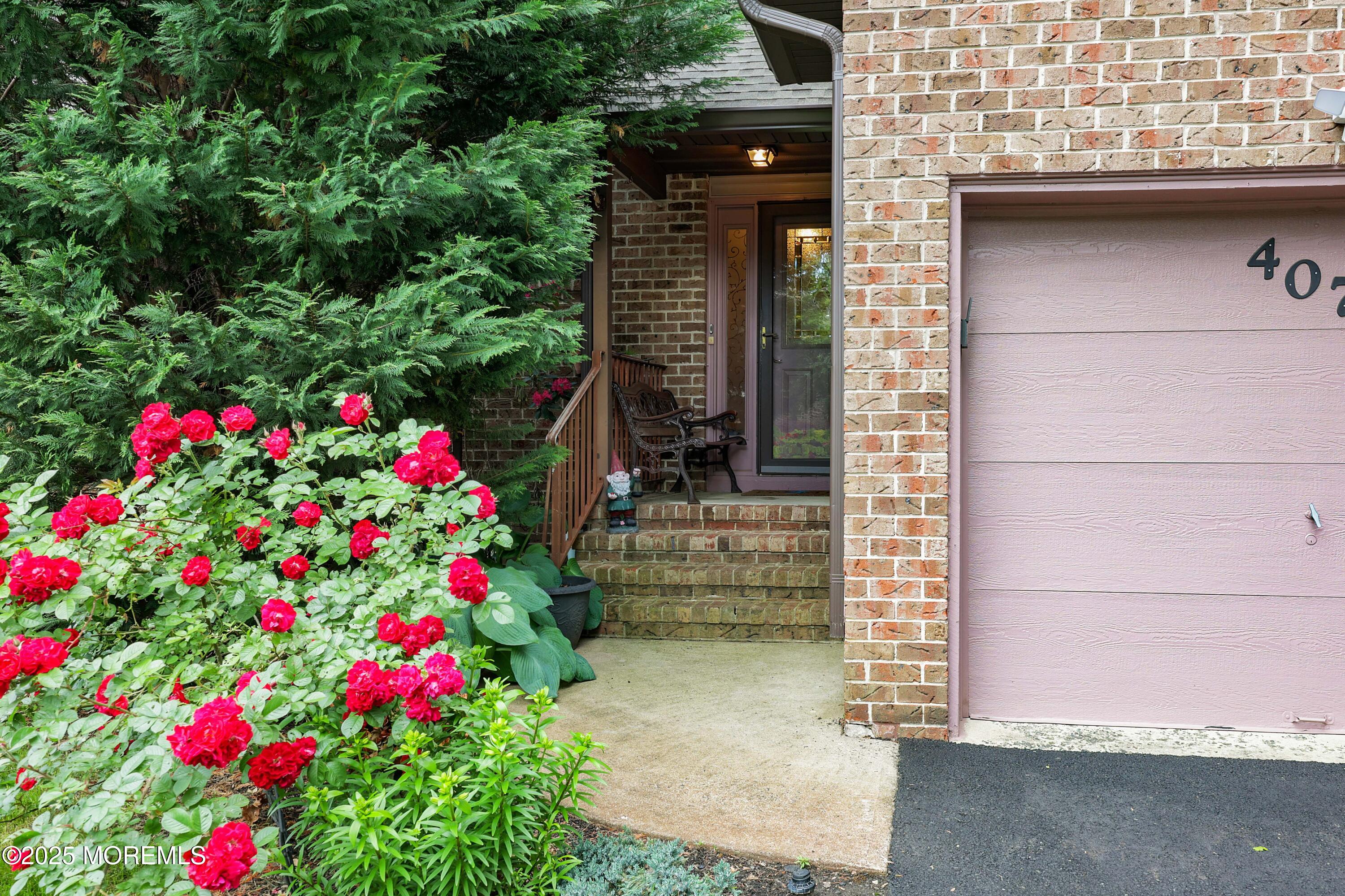 407 Oak Knoll Drive 40-7, Manalapan, NJ, 07726 image 25