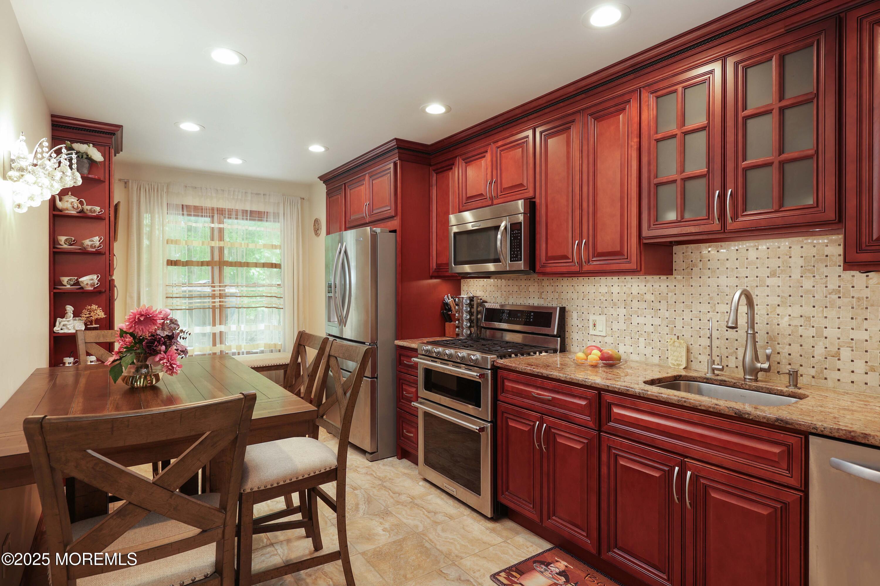 407 Oak Knoll Drive 40-7, Manalapan, NJ, 07726 image 9