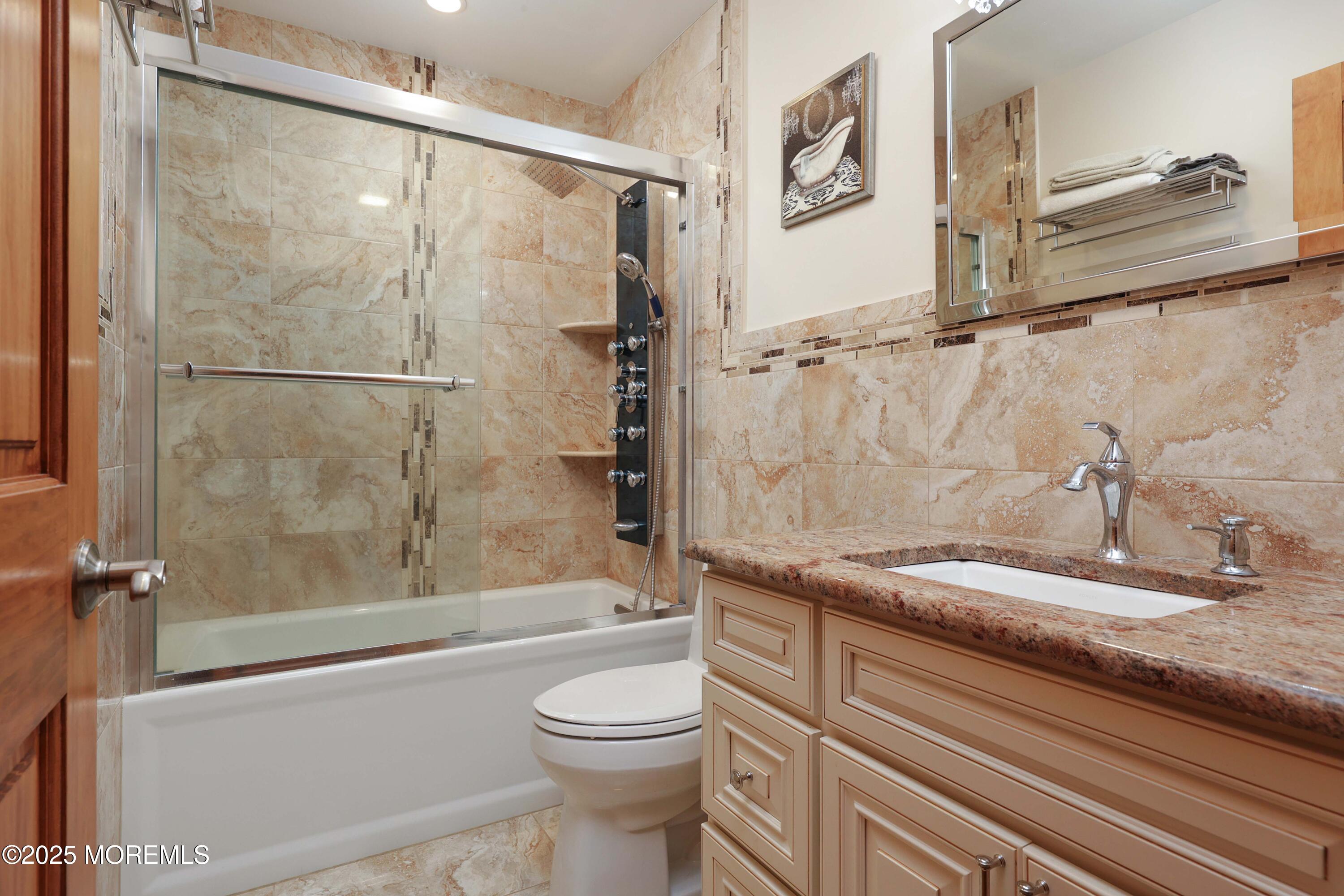 407 Oak Knoll Drive 40-7, Manalapan, NJ, 07726 image 19