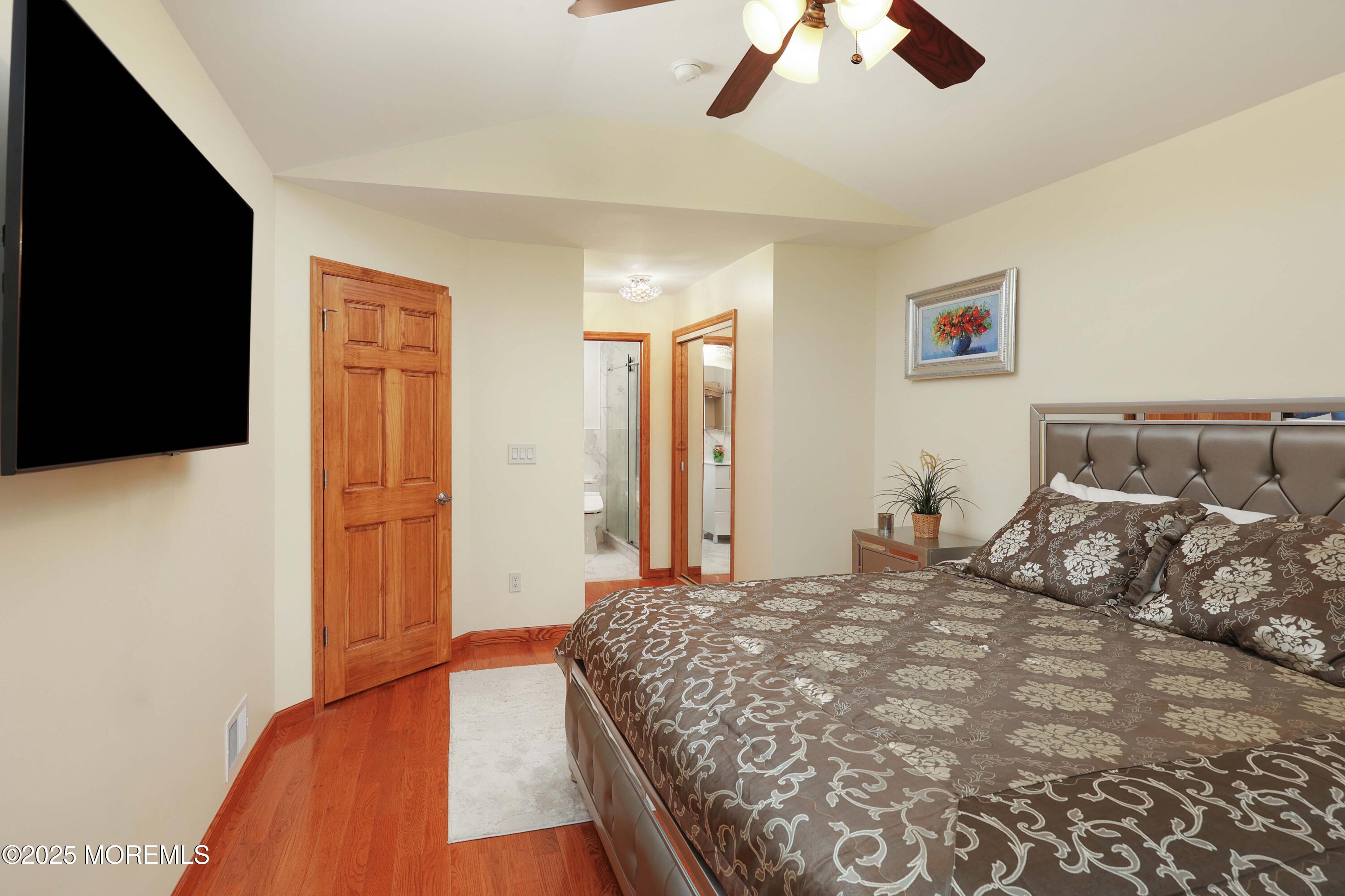 407 Oak Knoll Drive 40-7, Manalapan, NJ, 07726 image 14