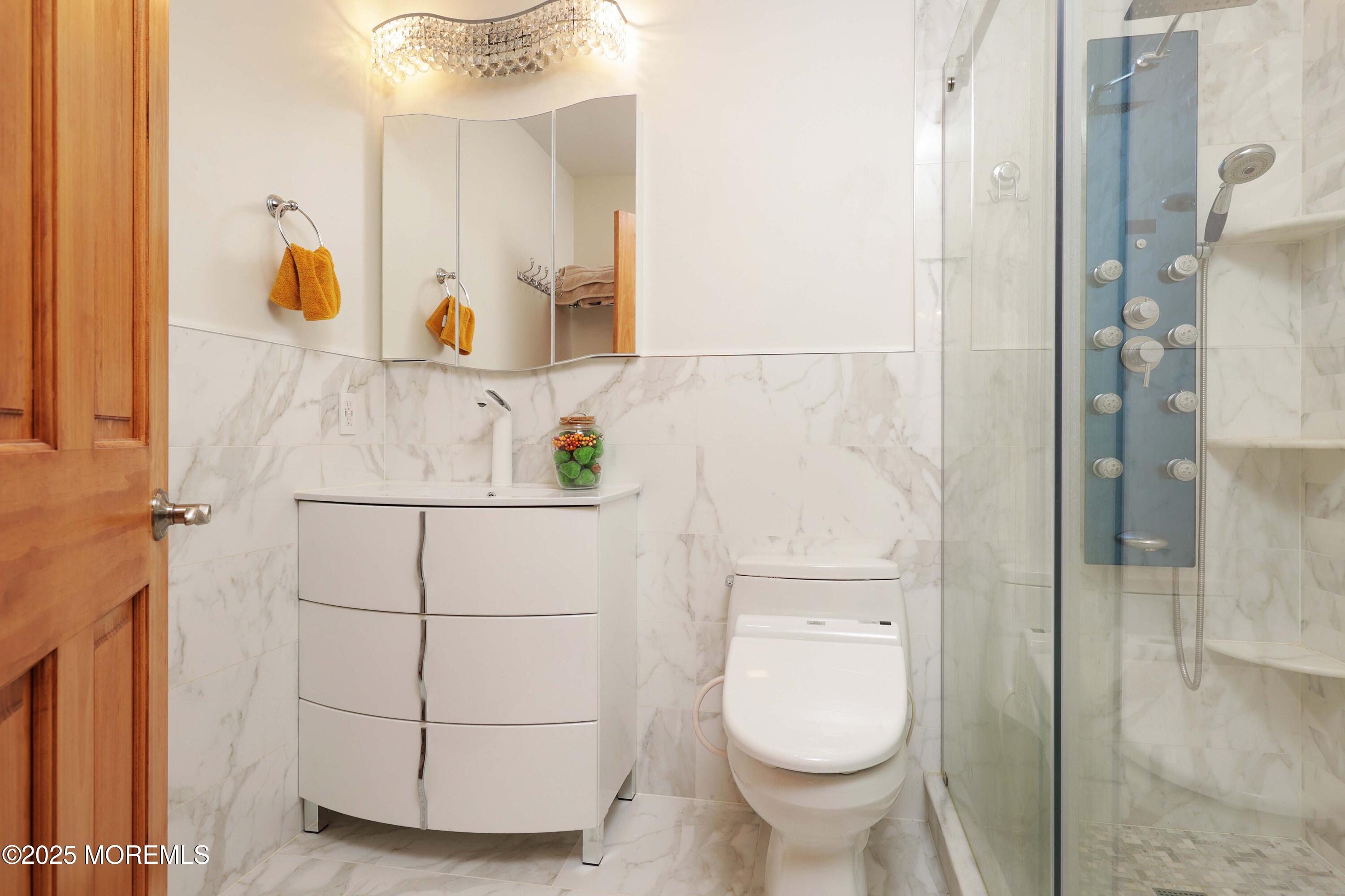 407 Oak Knoll Drive 40-7, Manalapan, NJ, 07726 image 16
