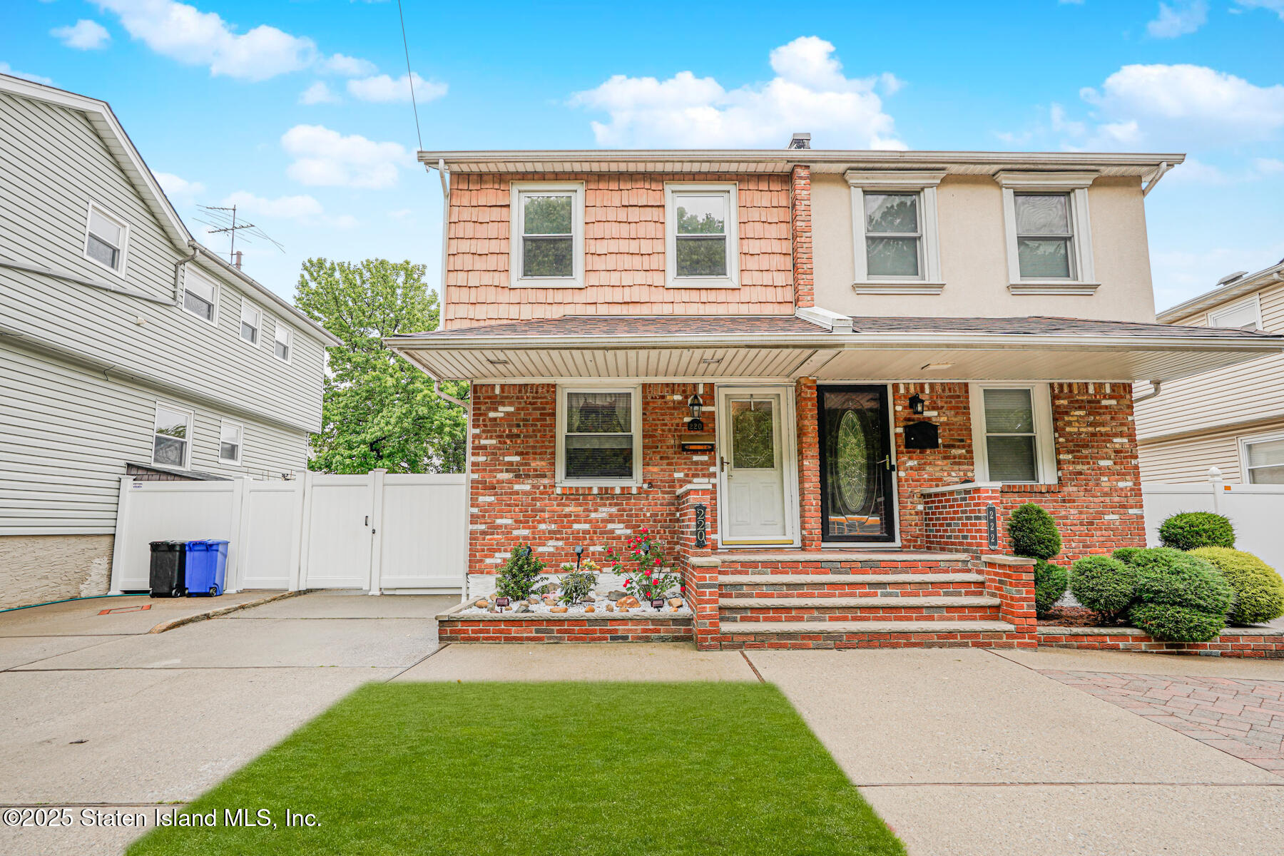 220 Woodrow Road, Staten Island, NY, 10312