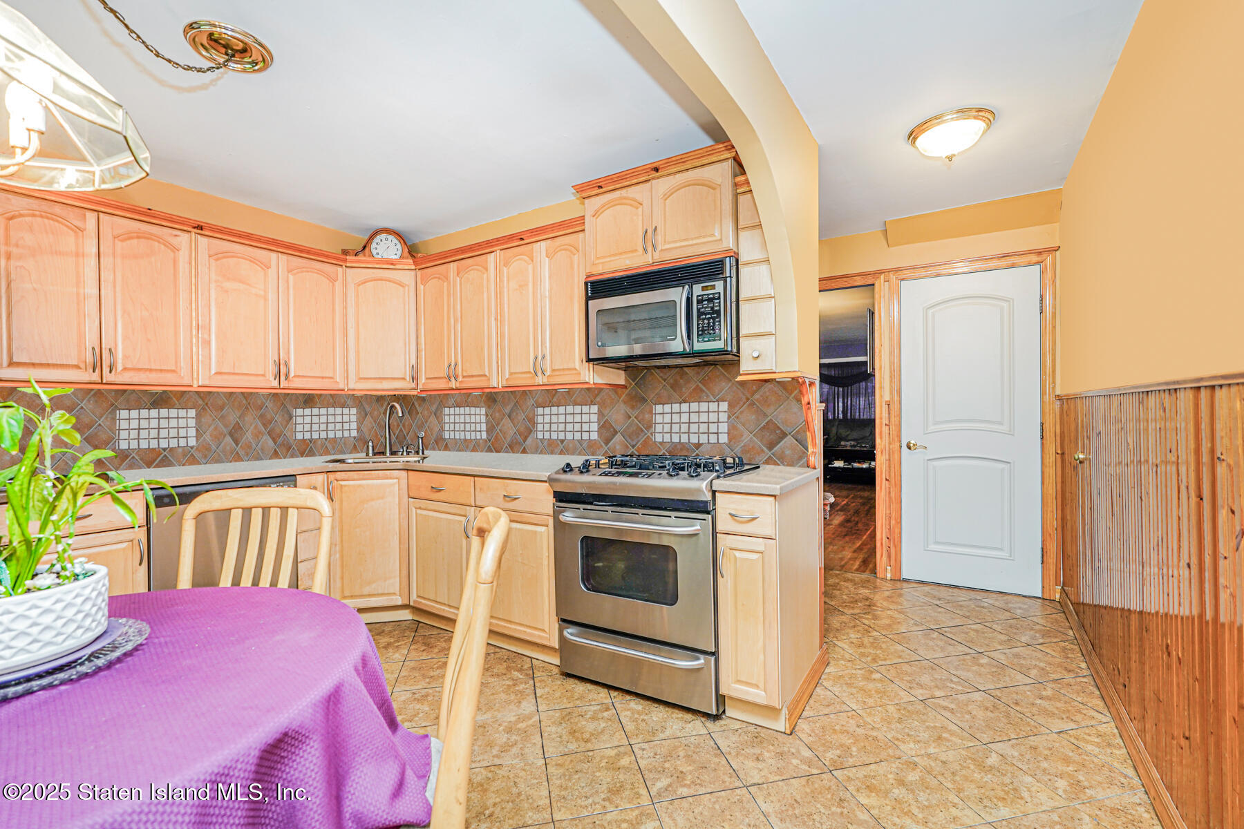 220 Woodrow Road, Staten Island, NY, 10312