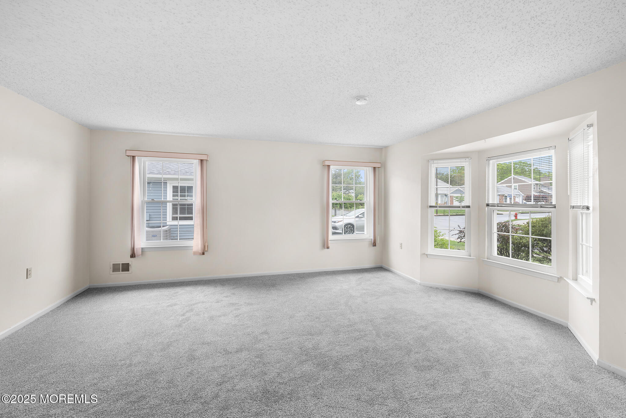 22 Pine Oak Boulevard, Barnegat, NJ, 08005