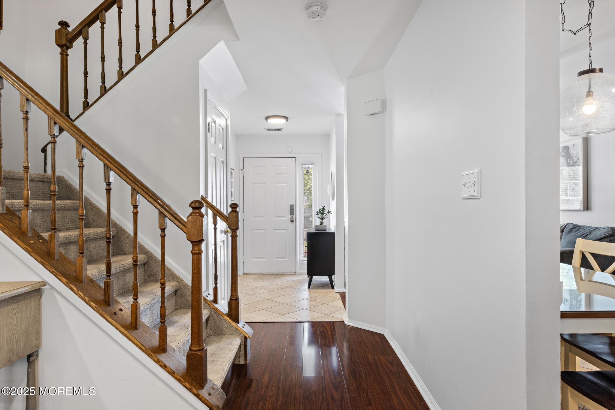 405 Hampton Court 15-4, Manalapan, NJ, 07726 image 9