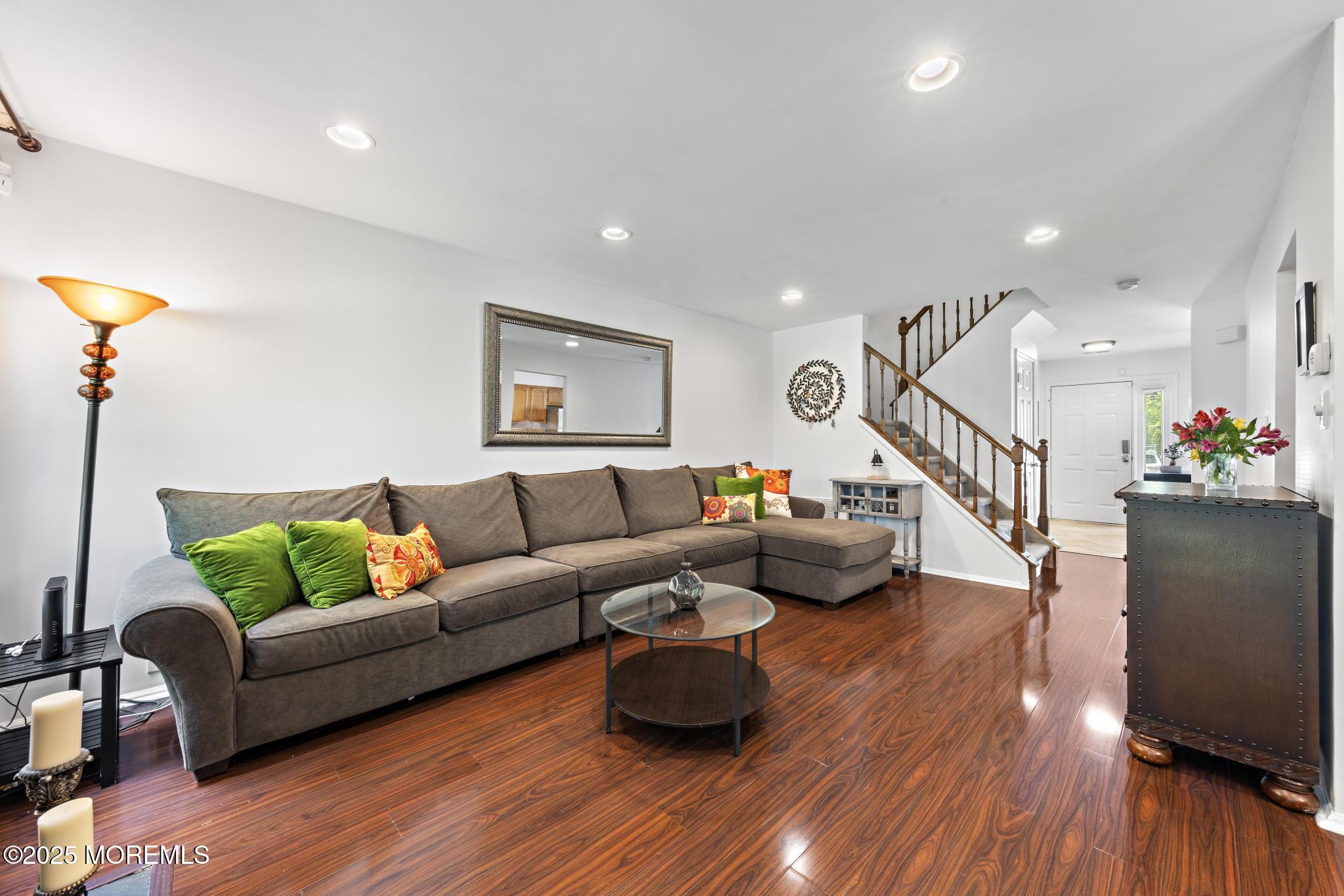 405 Hampton Court 15-4, Manalapan, NJ, 07726 image 12