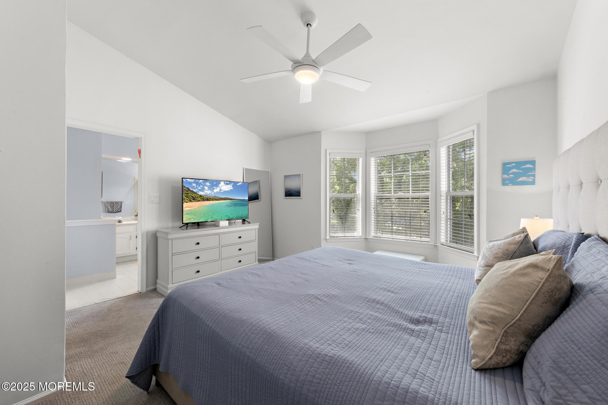 405 Hampton Court 15-4, Manalapan, NJ, 07726 image 22