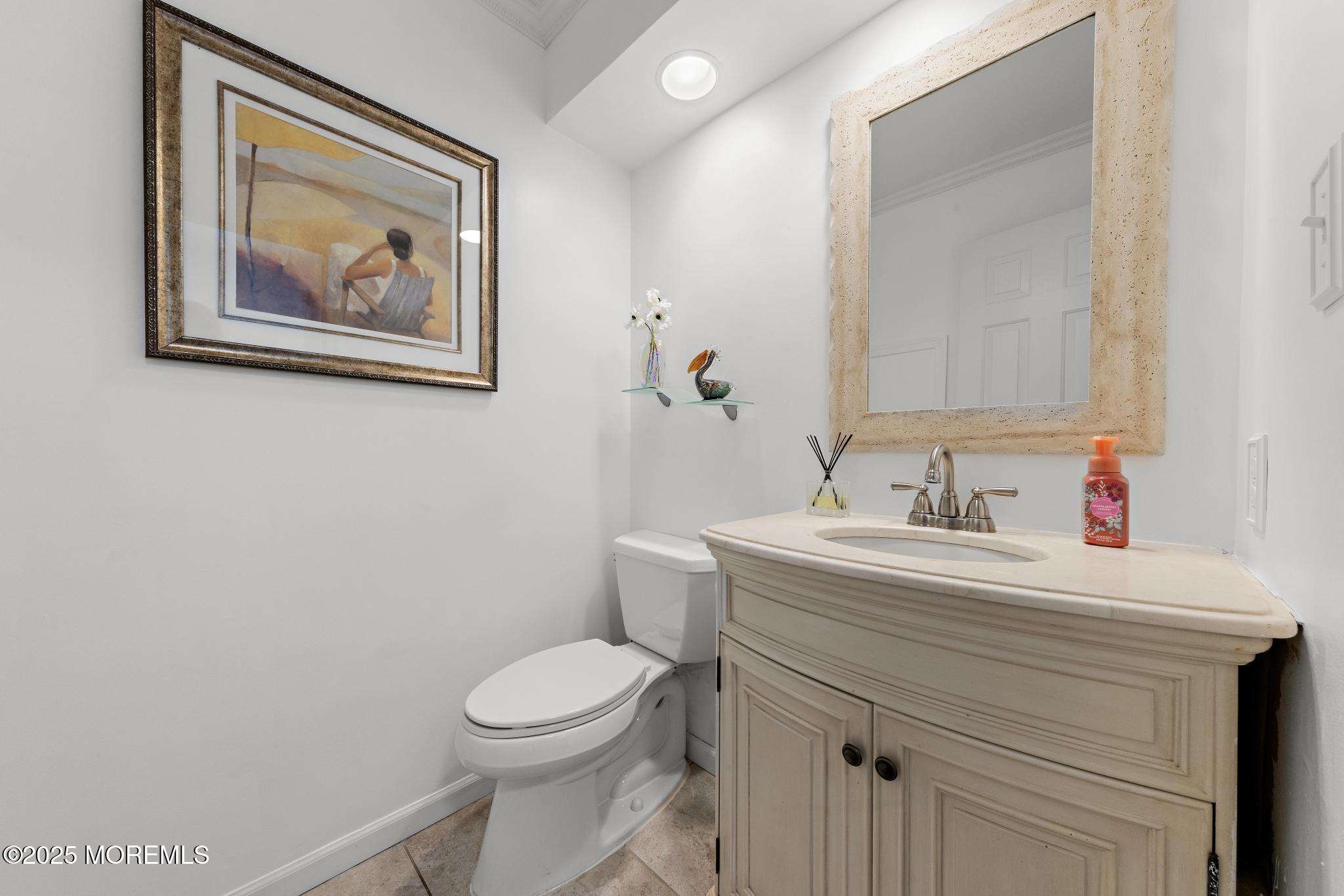 405 Hampton Court 15-4, Manalapan, NJ, 07726 image 29