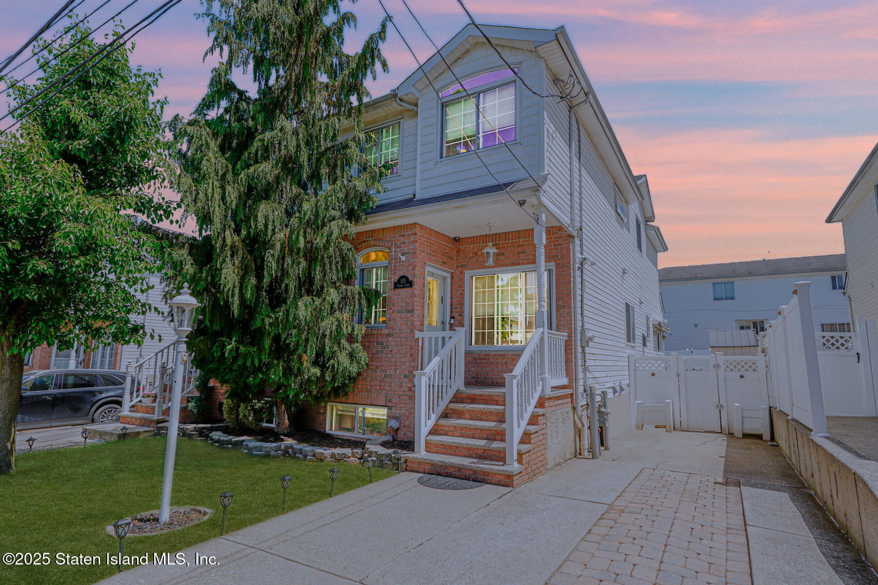 105 Harris Lane Image 1