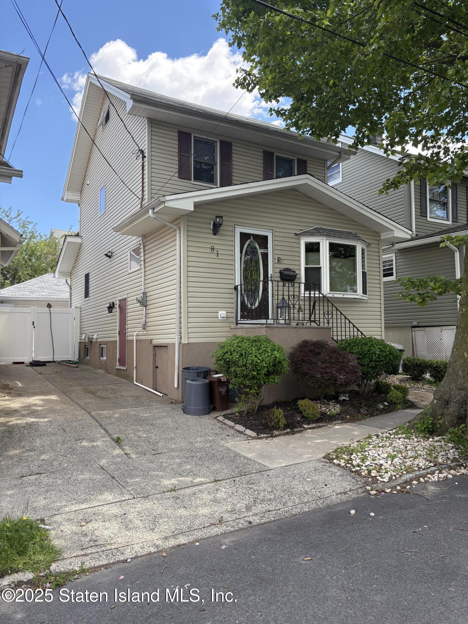 81 Winthrop Place, Staten Island, NY, 10314