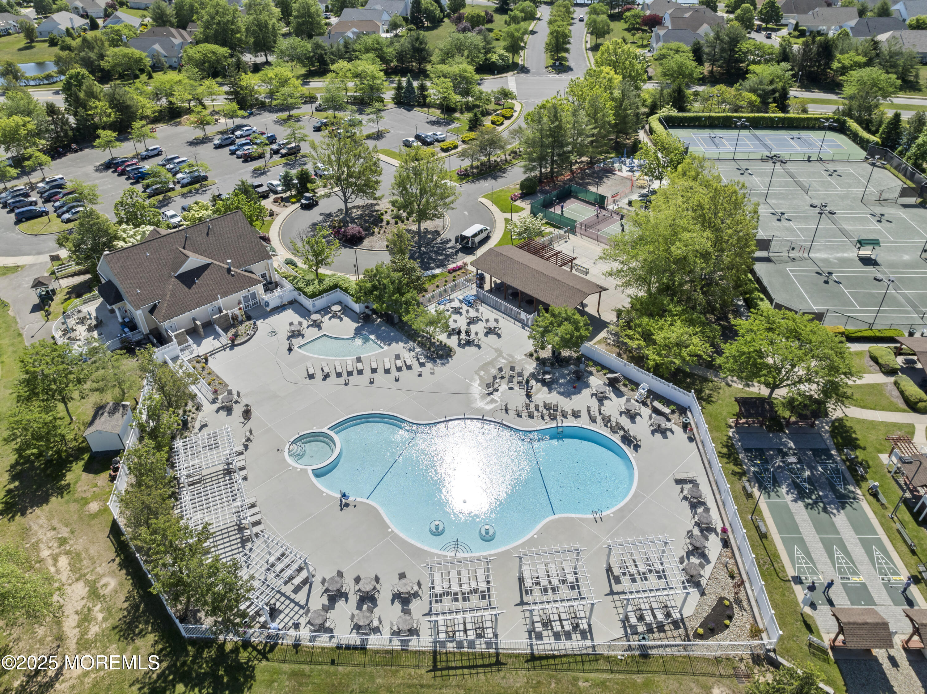 8 Chaminox Court, Manchester, NJ, 08759 image 23