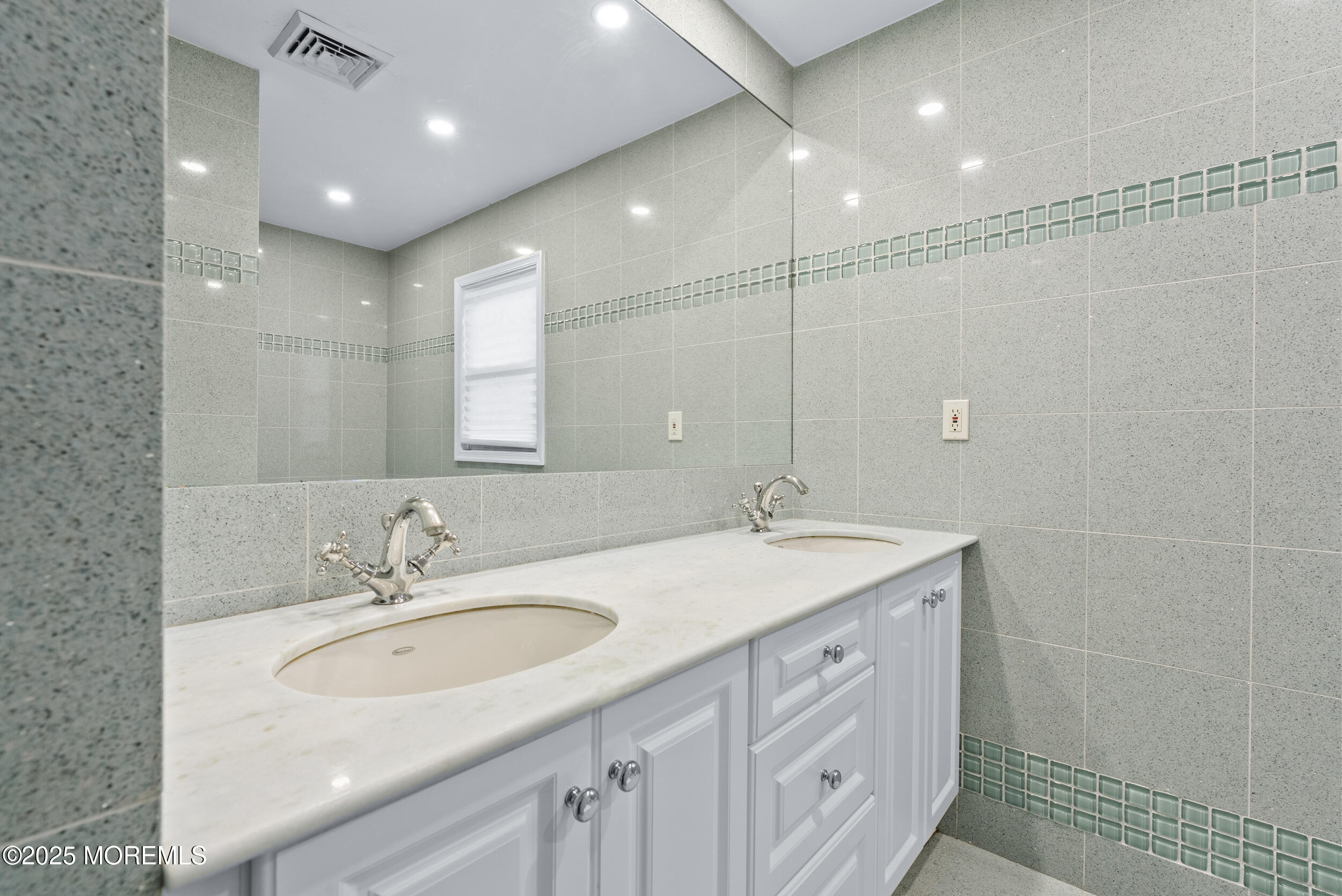 25 Surrey Lane, Ocean Twp, NJ, 07712 image 20