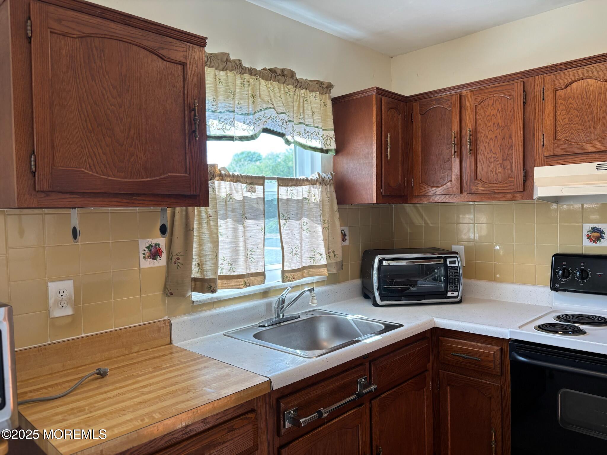 10 Monmouth Lane B, Whiting, NJ, 08759 image 8