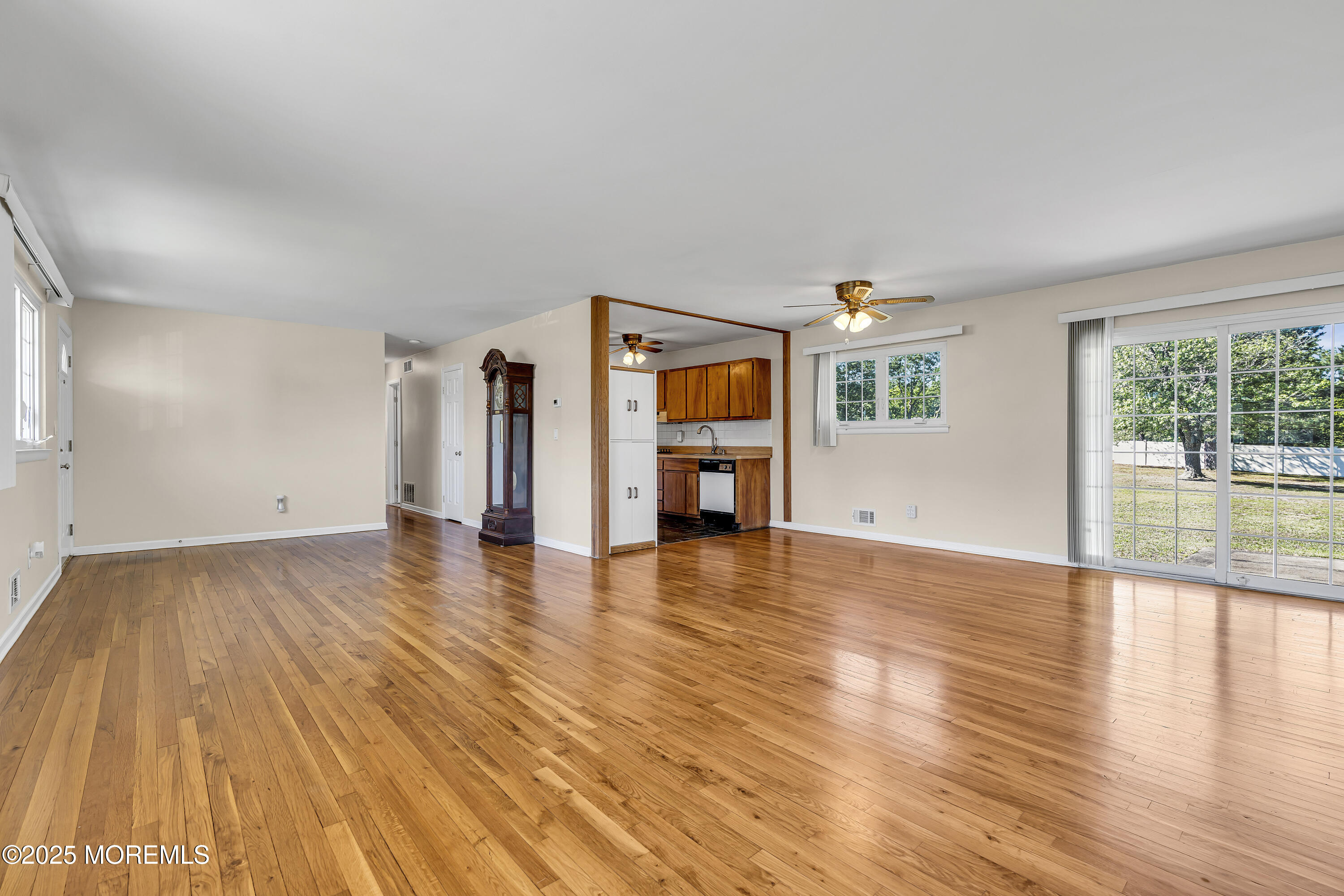 28 Roberta Drive, Howell, NJ, 07731 image 9
