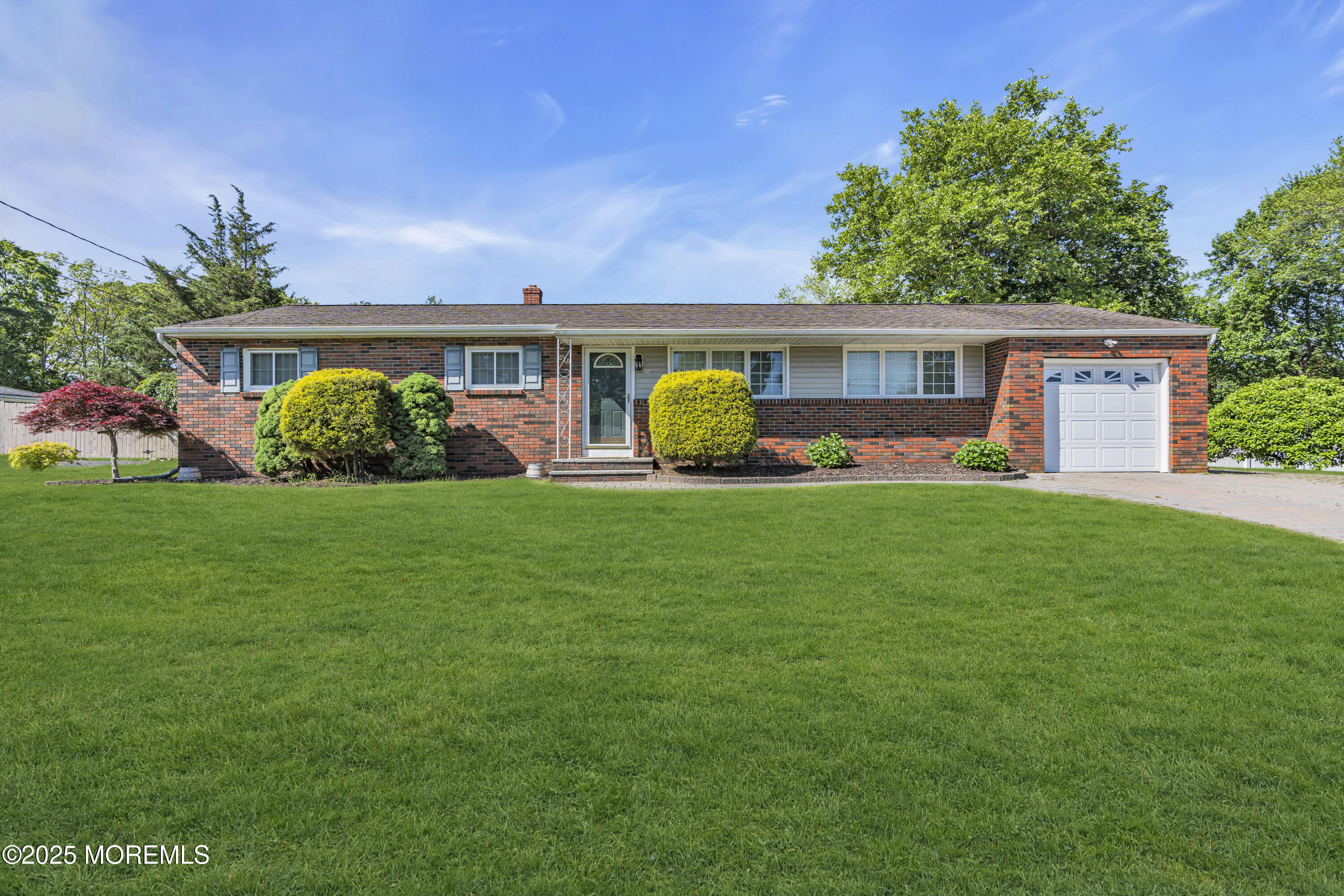 28 Roberta Drive, Howell, NJ, 07731