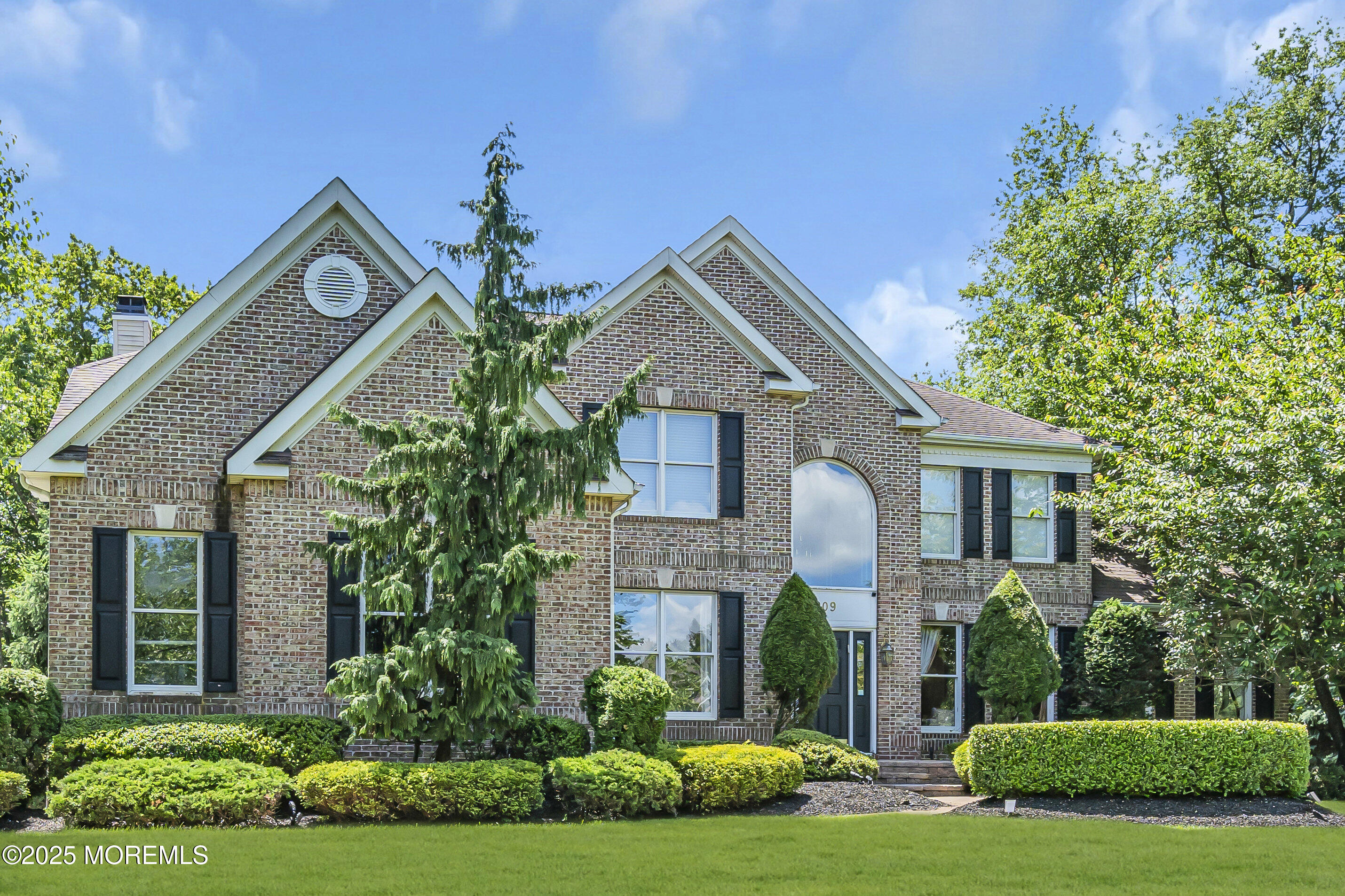 209 Shepard Way, Manalapan, NJ, 07726