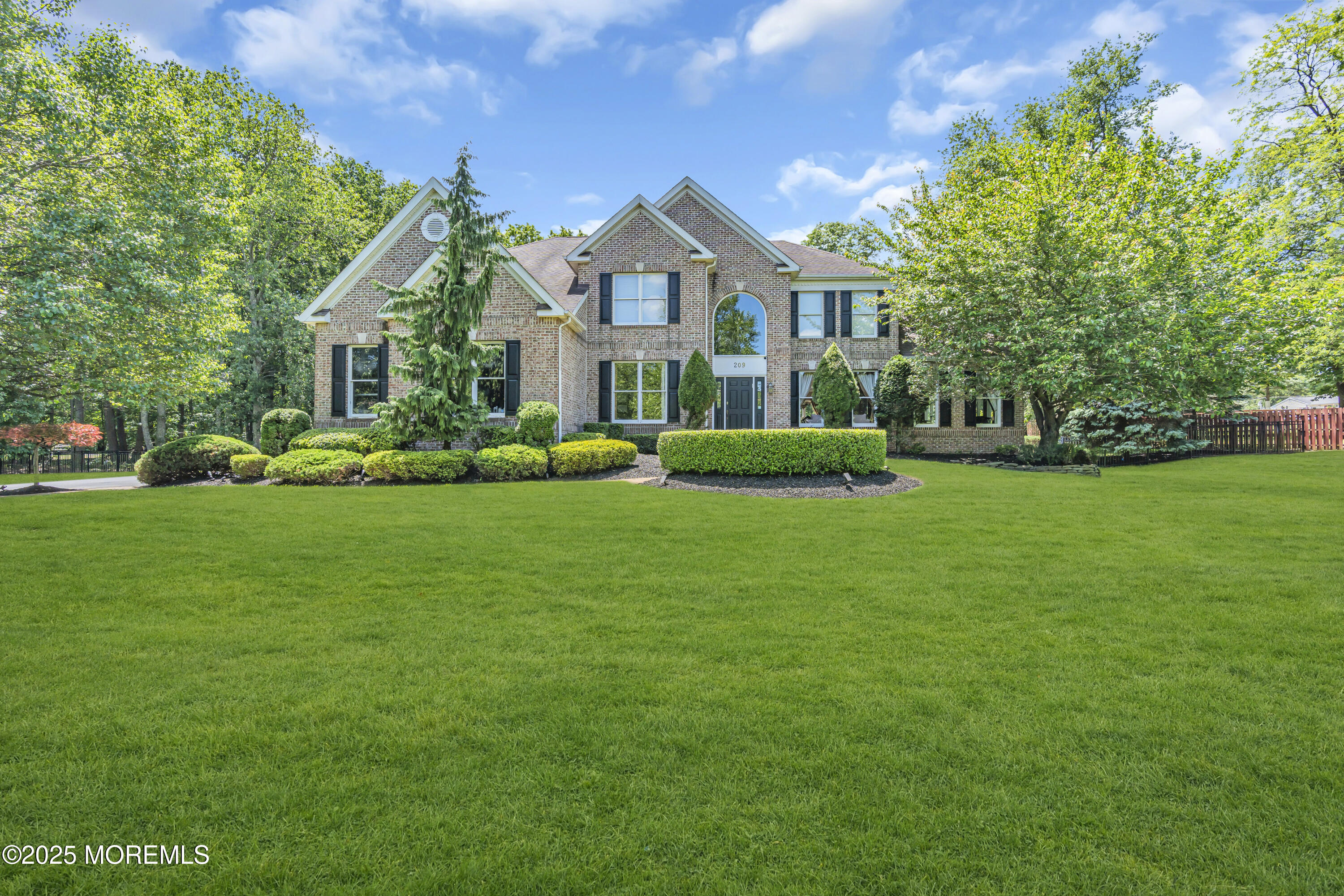 209 Shepard Way Image 5