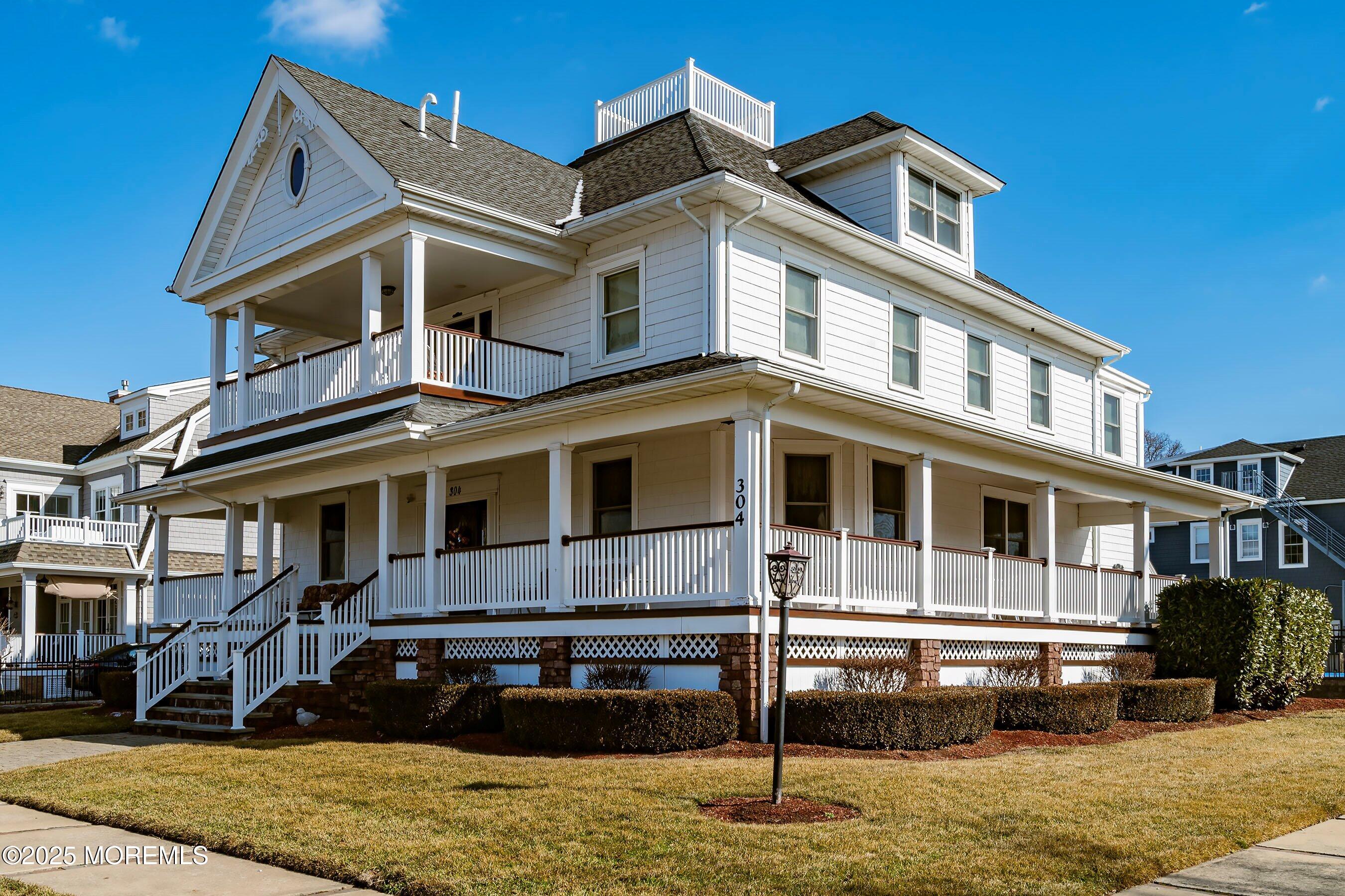 304 8th Avenue Image 3