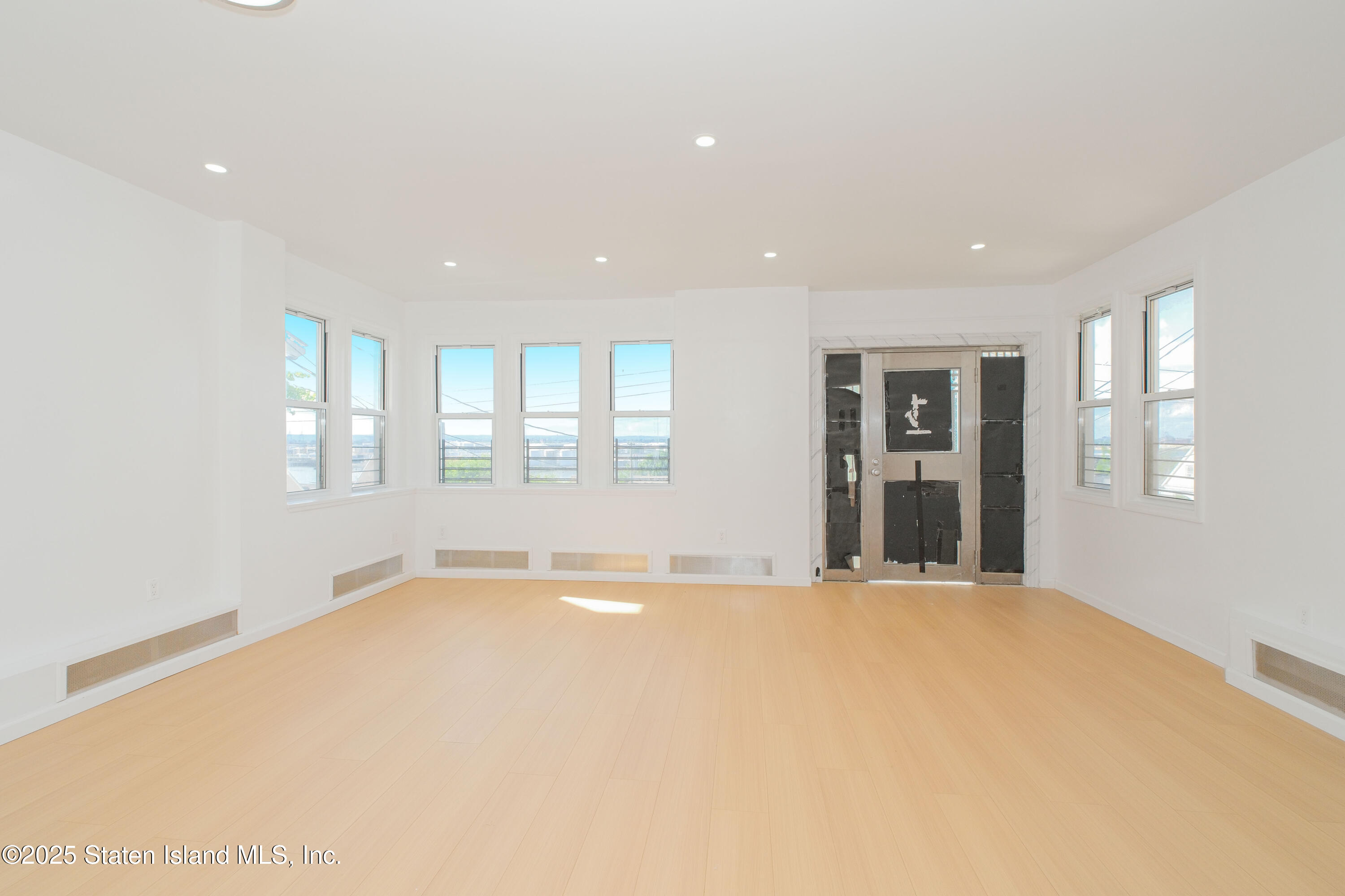 36 Fillmore Street, Staten Island, NY, 10301 image 16
