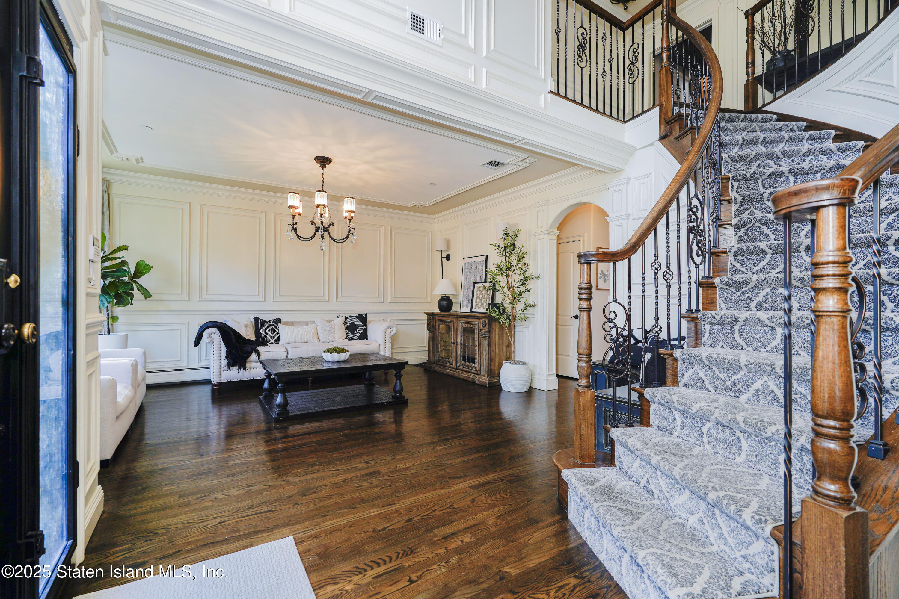 36 Idaho Avenue Image 4