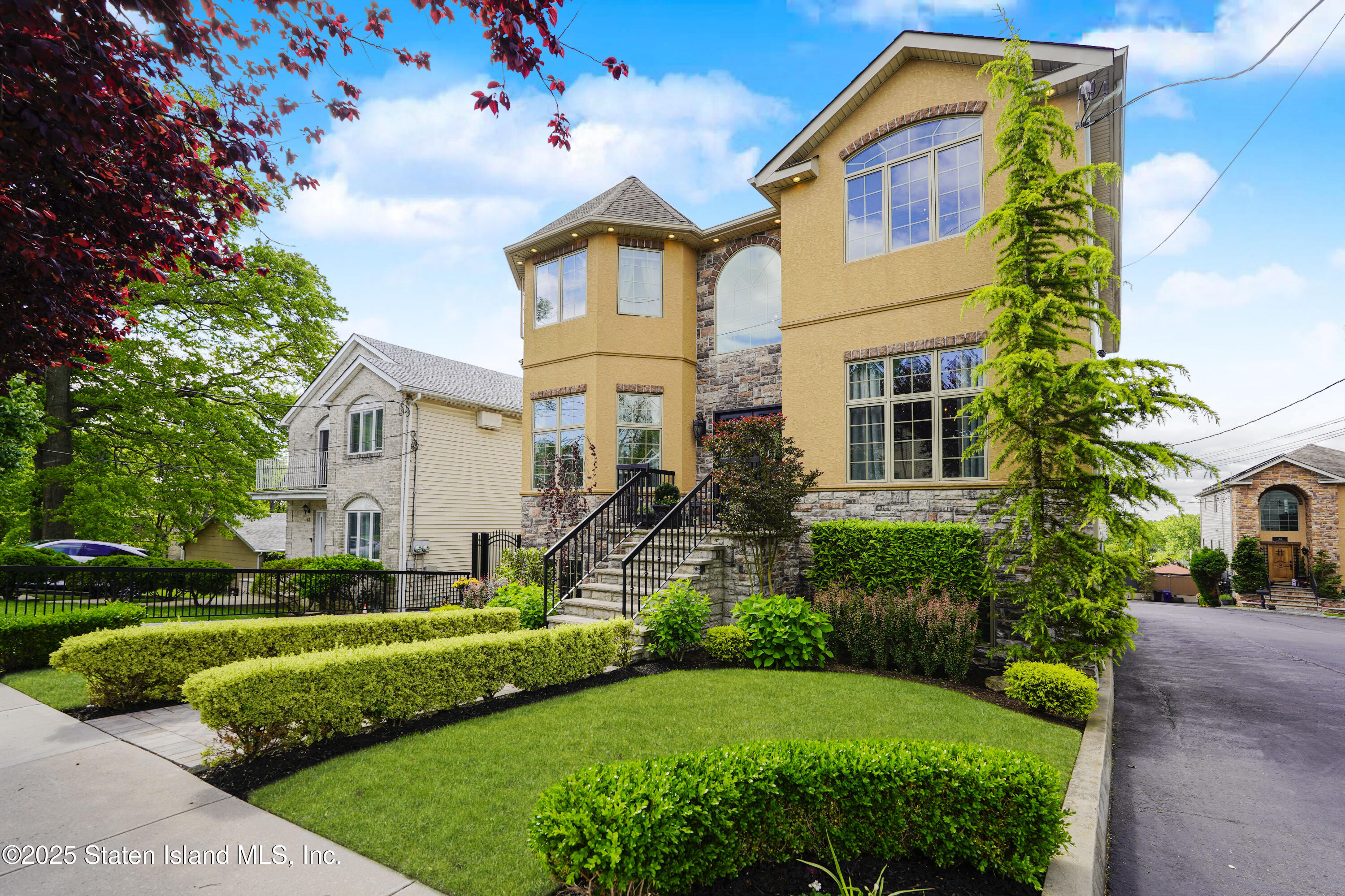 36 Idaho Avenue Image 3