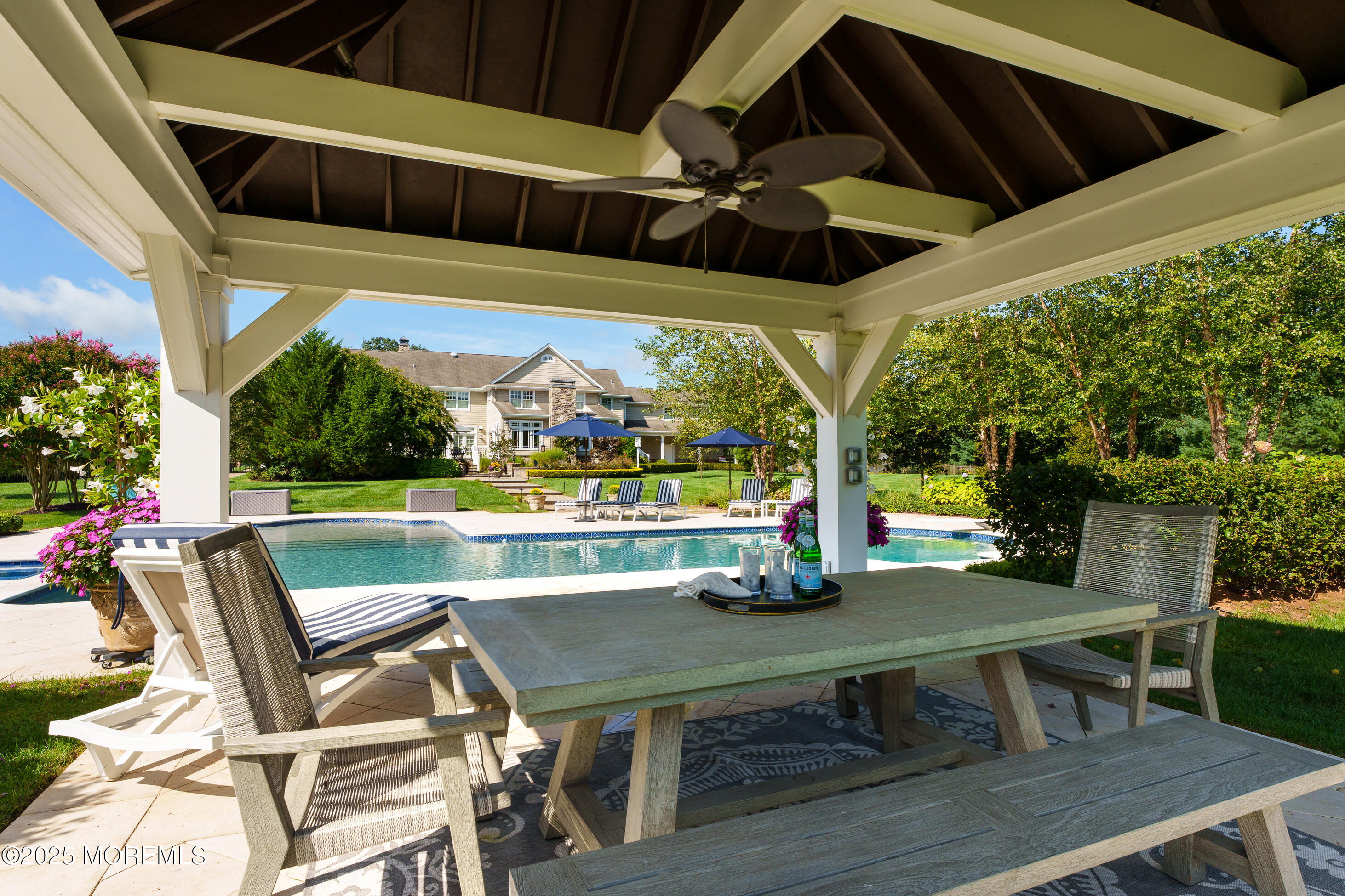 7 Stoney Brook Drive Image 4