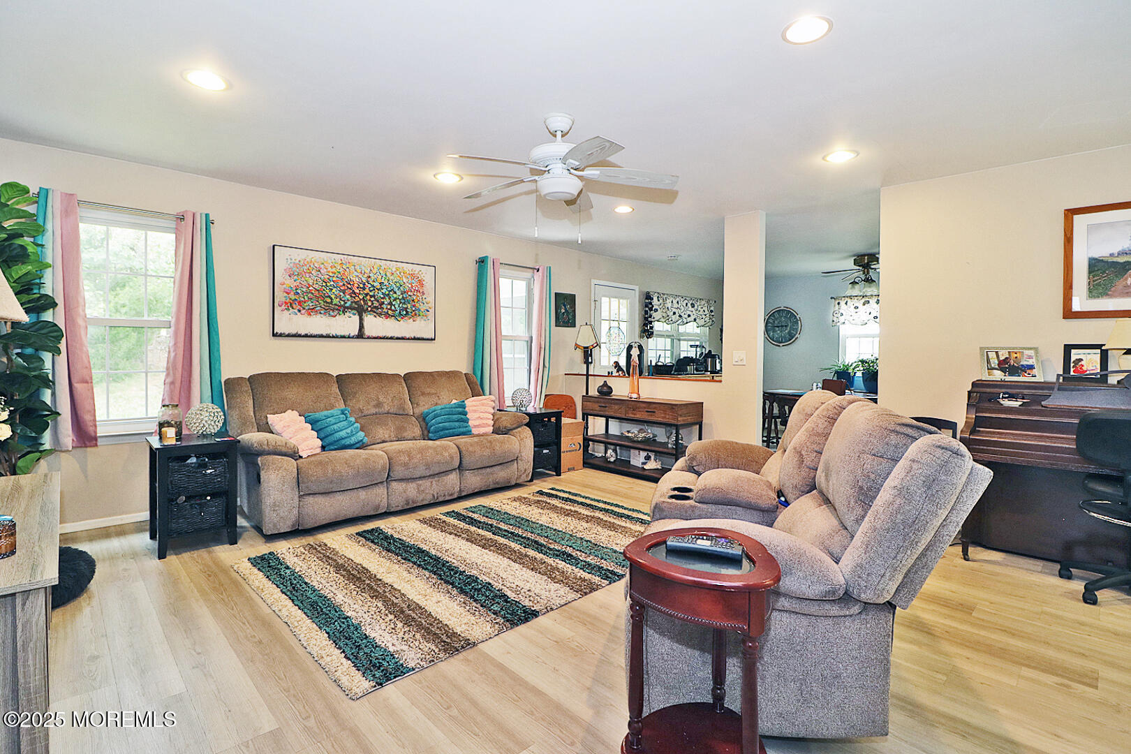 2028 Brookdale Drive Image 5