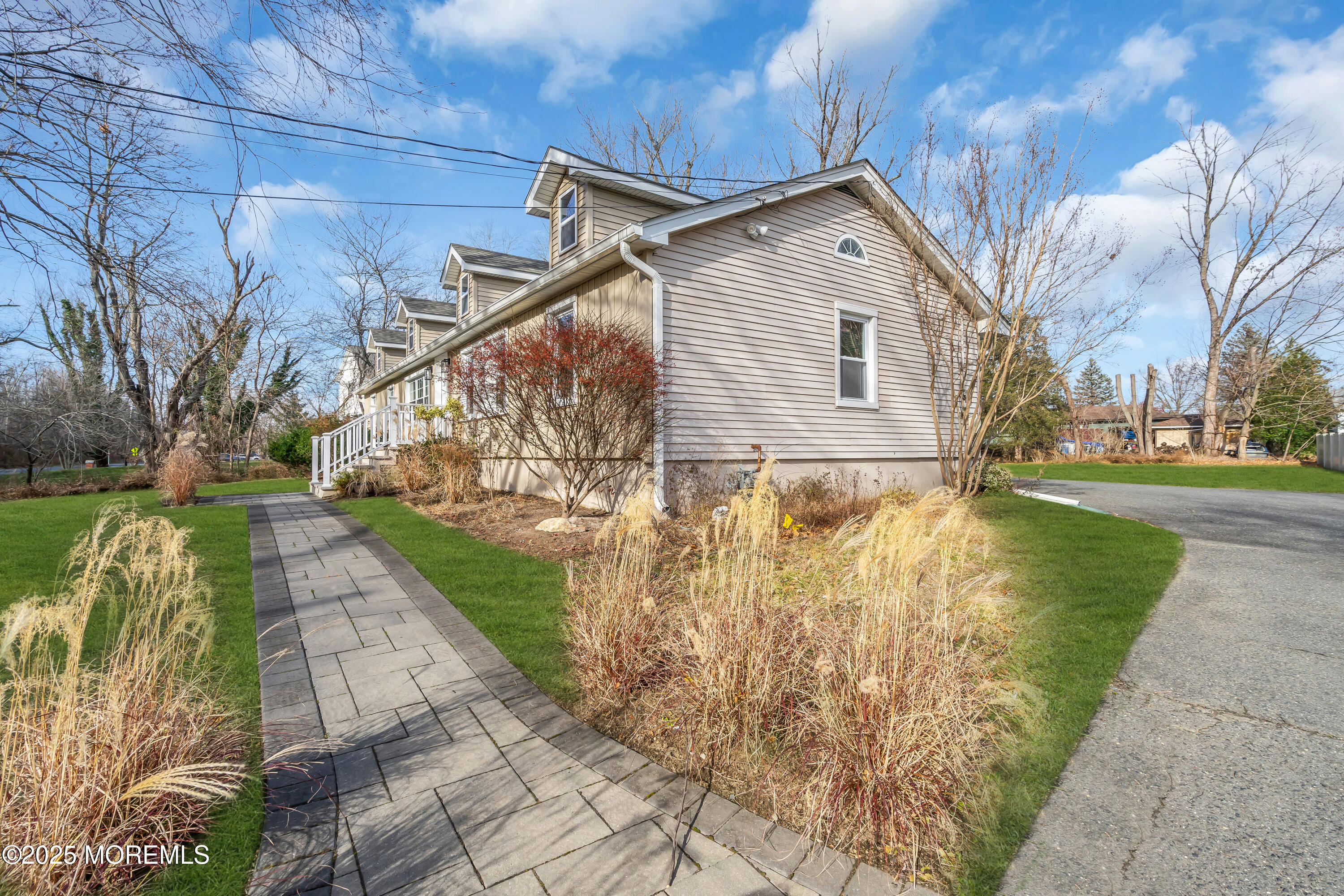 142 Freehold Road Image 4