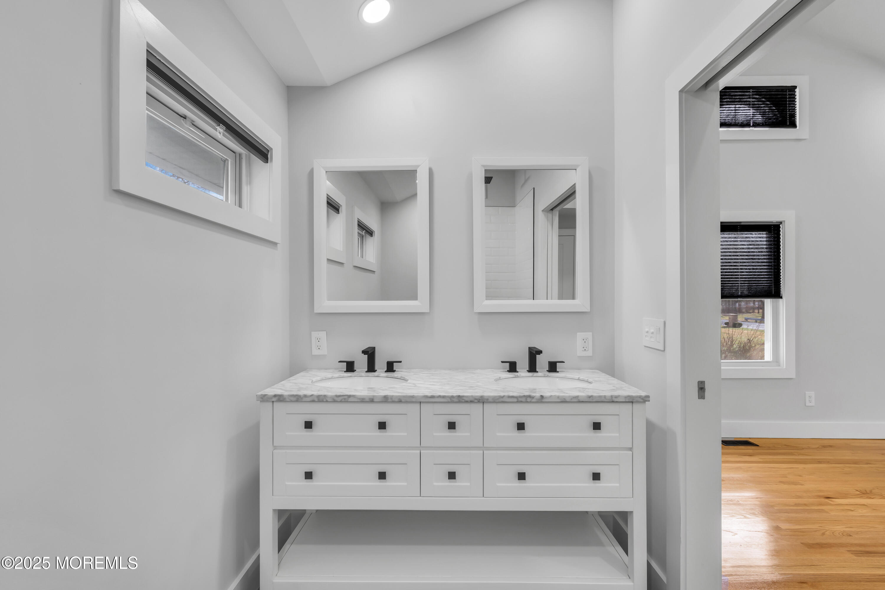 142 Freehold Road, Manalapan, NJ, 07726 image 18