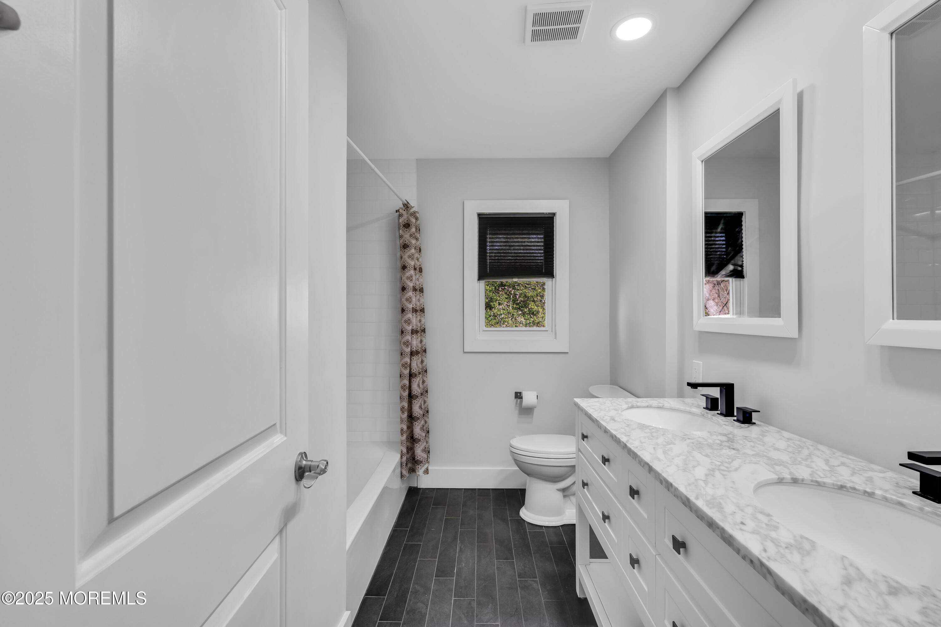 142 Freehold Road, Manalapan, NJ, 07726 image 25