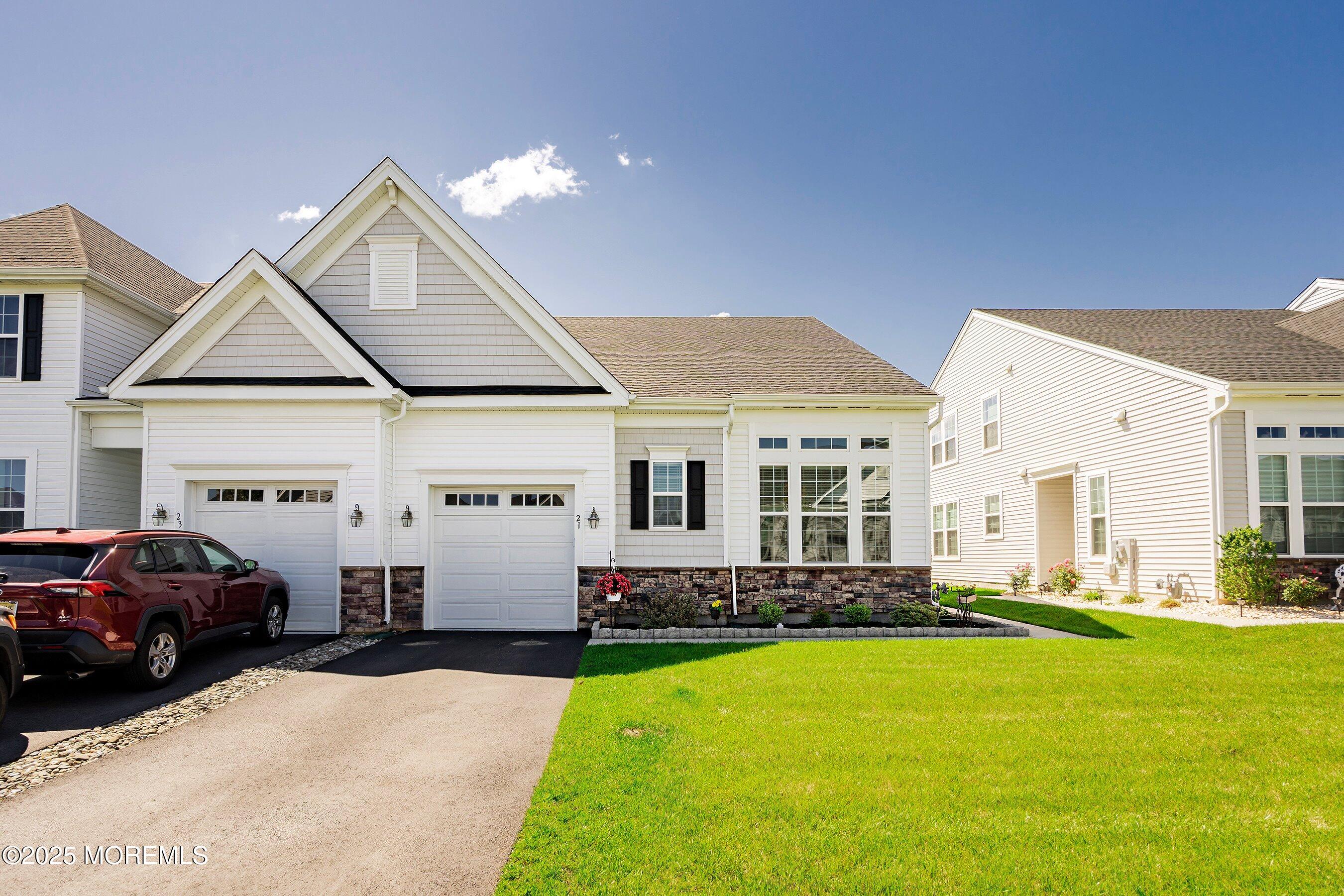 21 Gulfstream Road, New Egypt, NJ, 08533