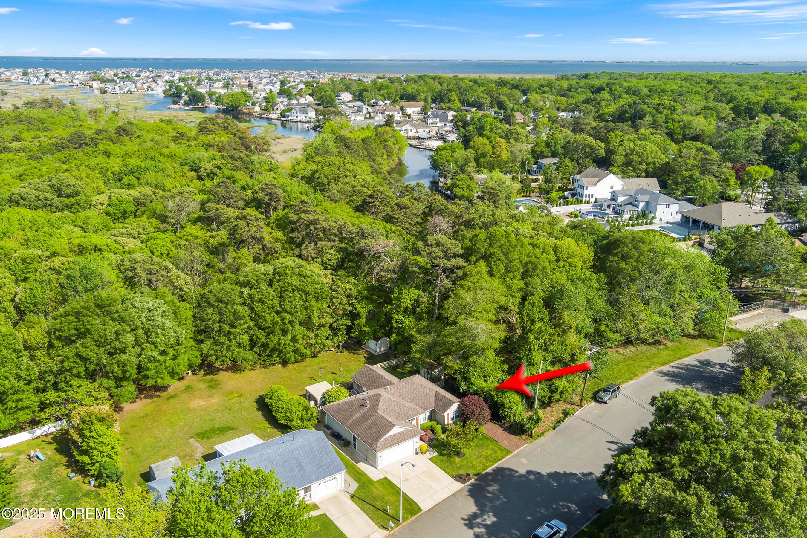 303 Bayside East Parkway Image 3
