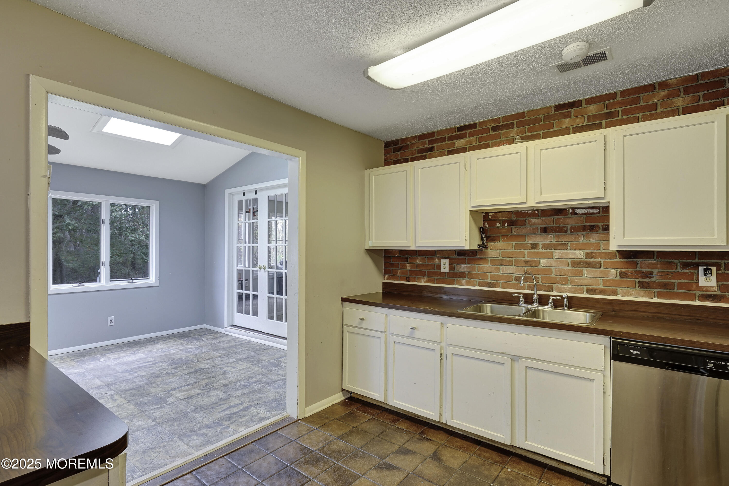 1299 E County Line Road, Lakewood, NJ, 08701 image 9
