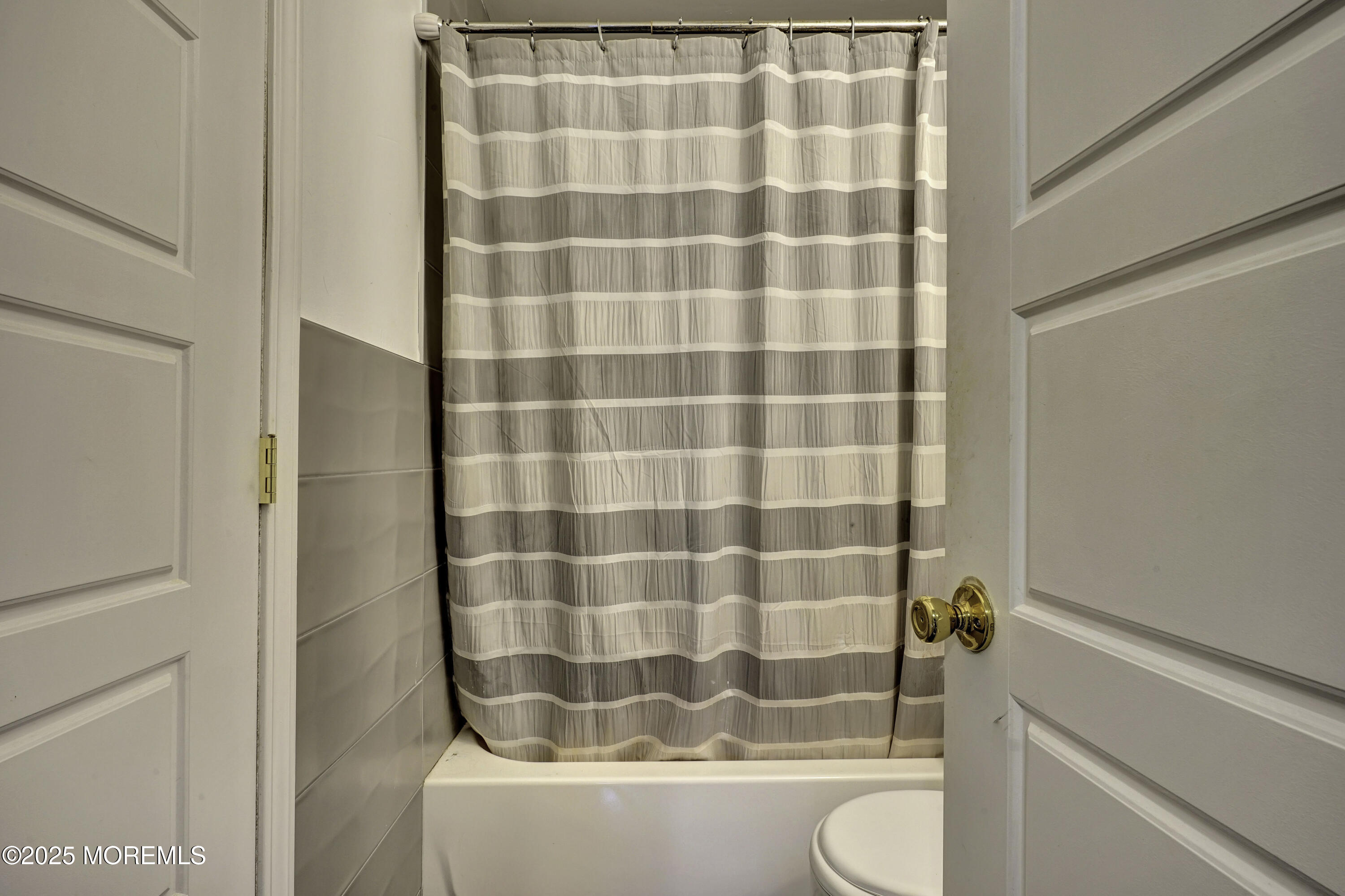 1299 E County Line Road, Lakewood, NJ, 08701 image 30