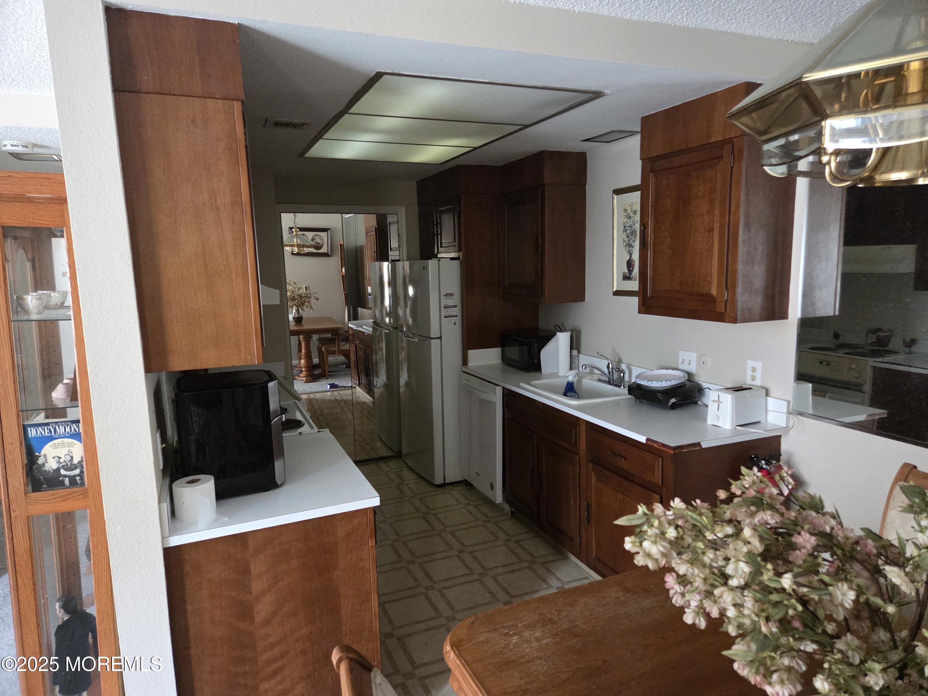 146 Old Nassau Road 146B Image 4