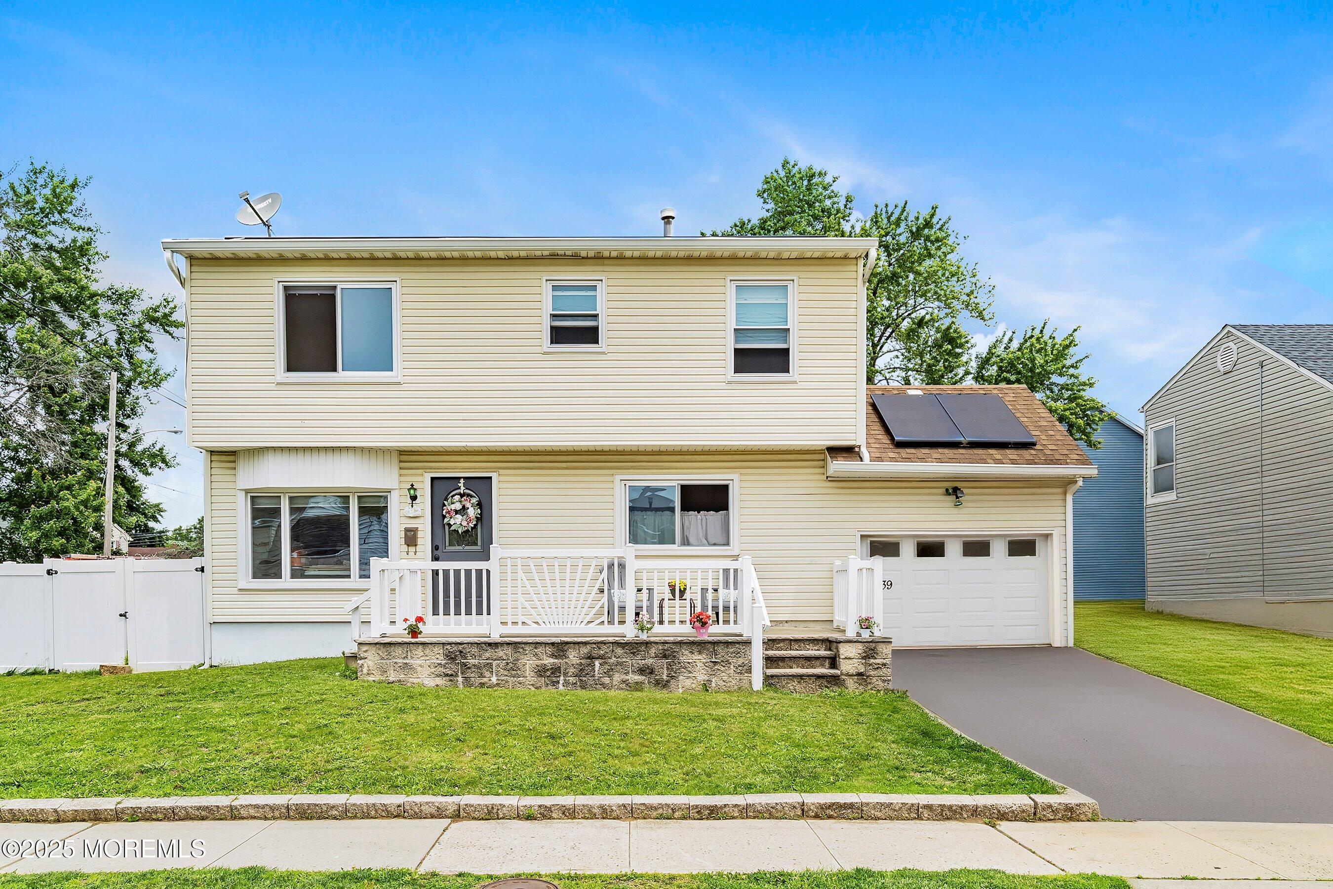 39 Scholer Drive, Union Beach, NJ, 07735