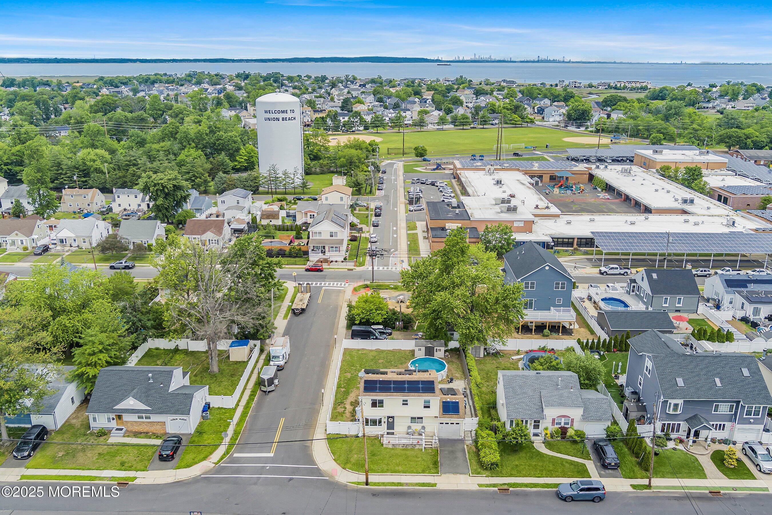 39 Scholer Drive Image 2