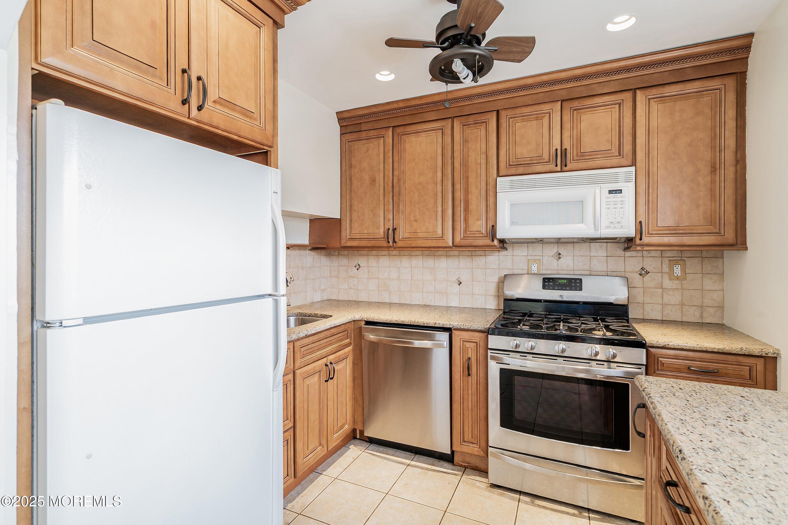 39 Scholer Drive, Union Beach, NJ, 07735 image 9