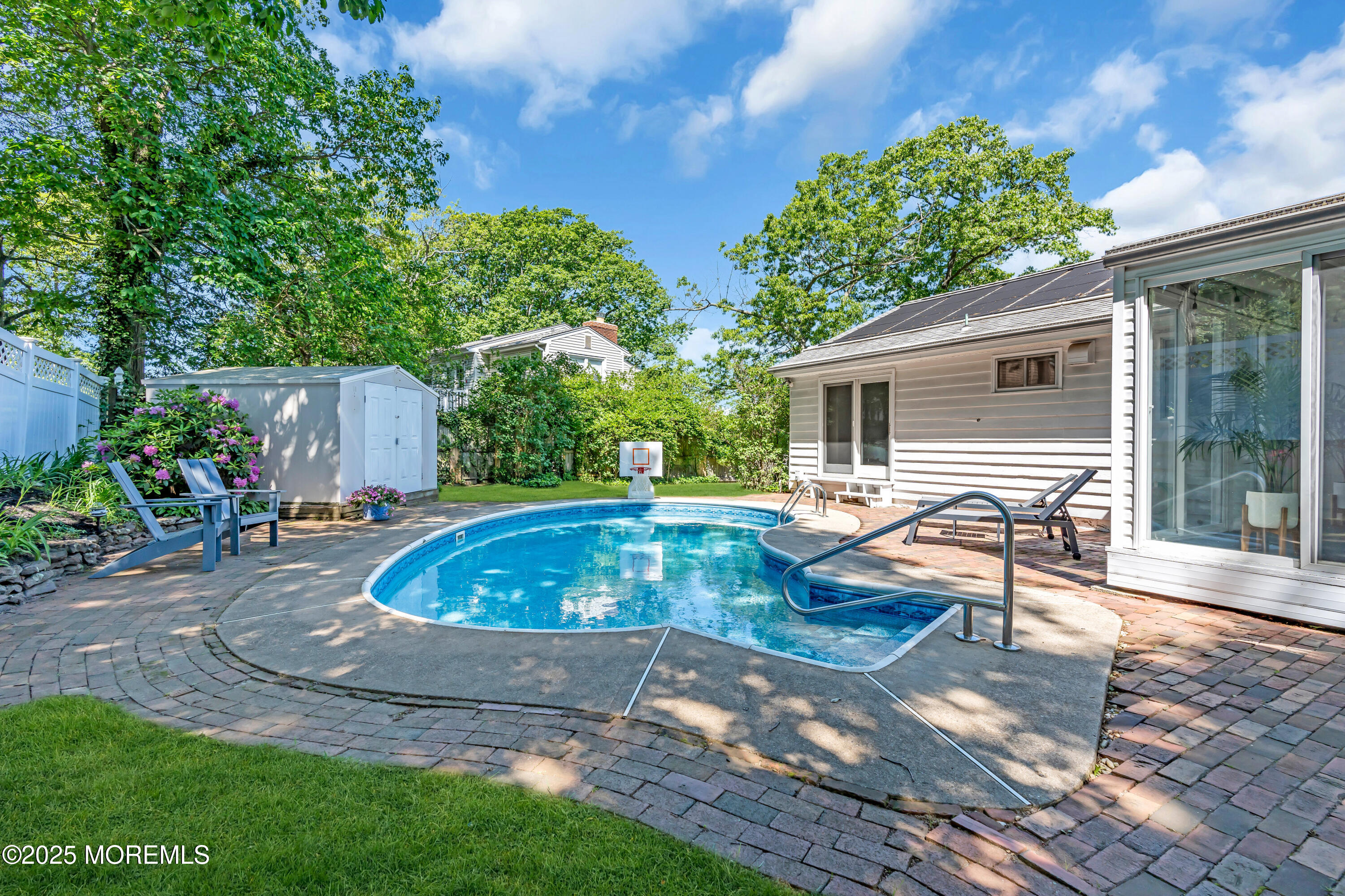 162 Delaware Avenue Image 4