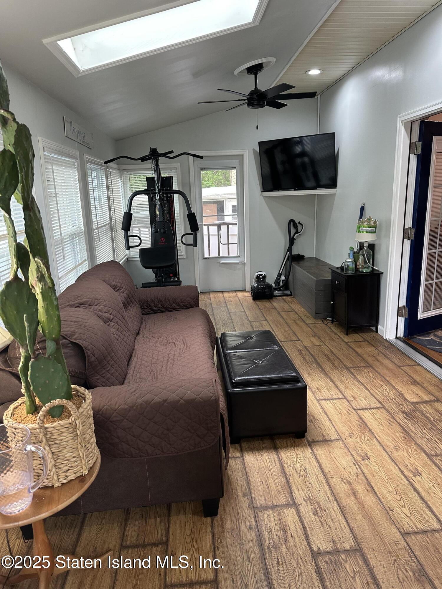 1095 Huguenot Avenue, Staten Island, NY, 10312 image 15