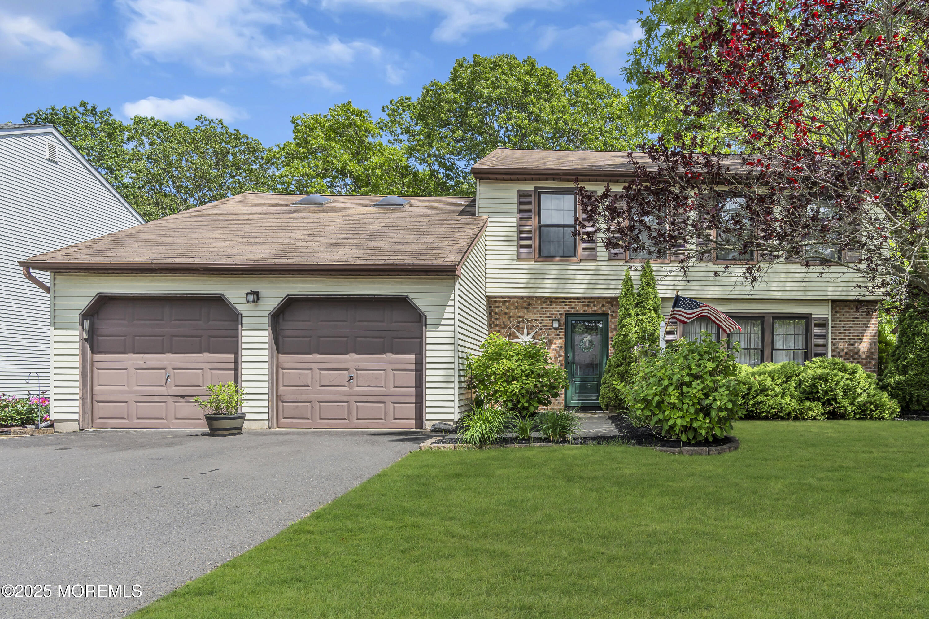 13 Laurel Crest Drive Image 2