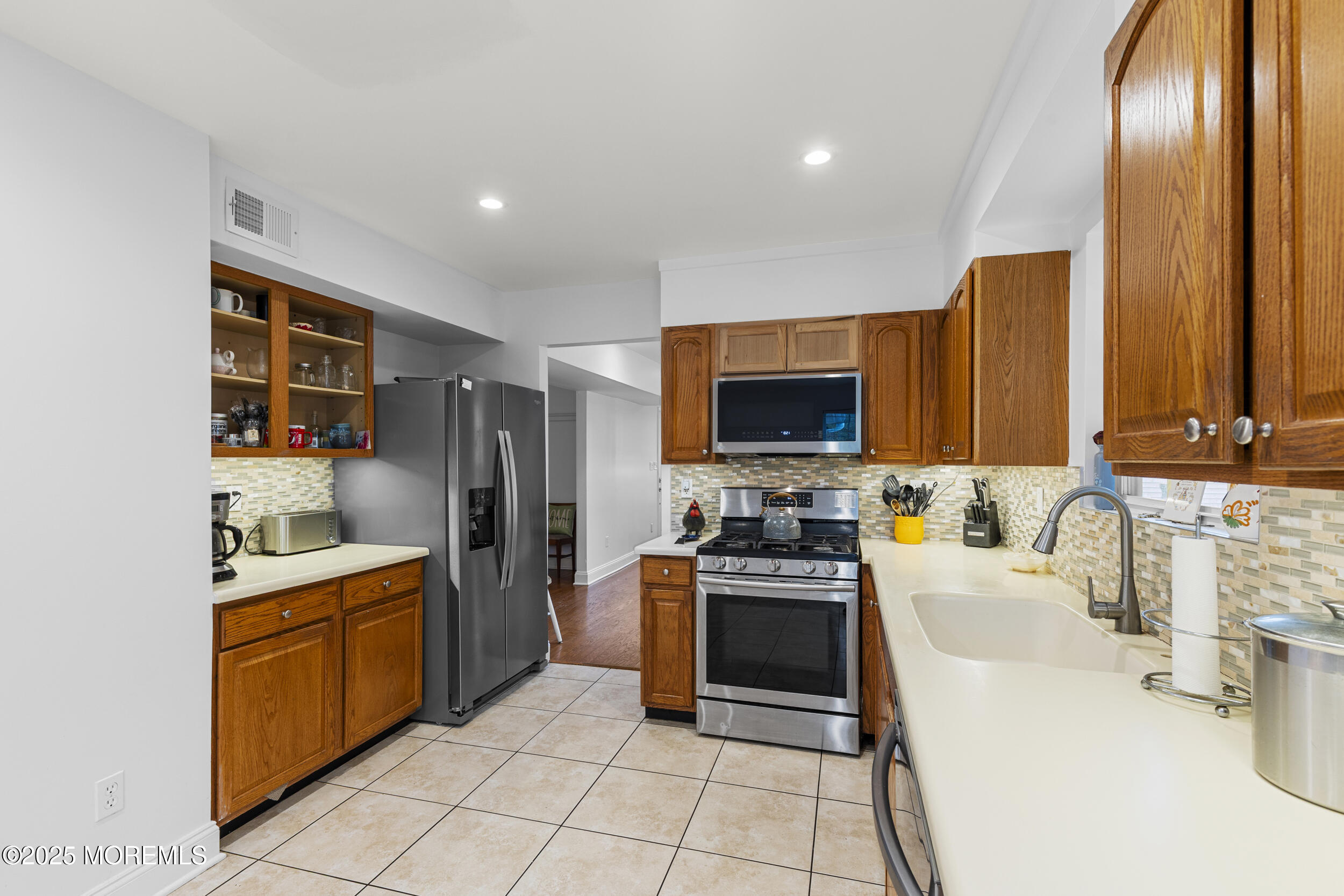 39 Sarah Lane, Howell, NJ, 07731 image 13