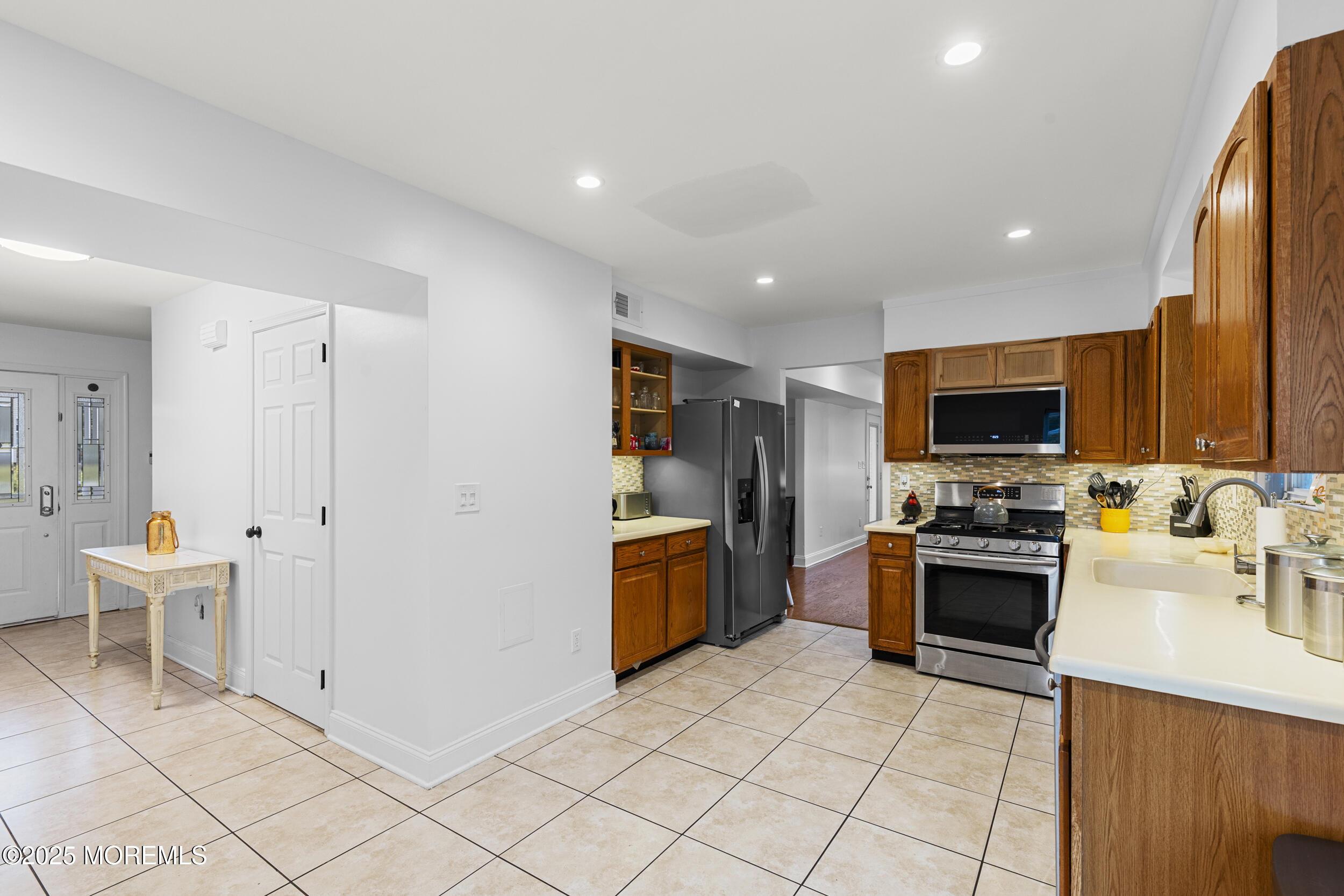 39 Sarah Lane, Howell, NJ, 07731 image 15