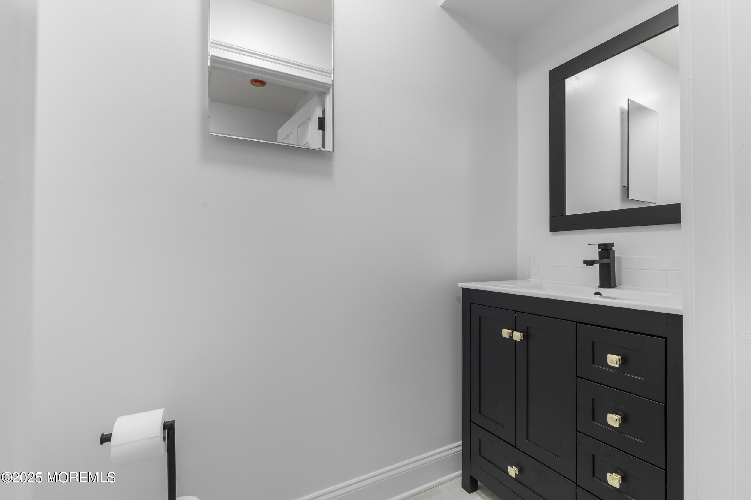 39 Sarah Lane, Howell, NJ, 07731 image 17