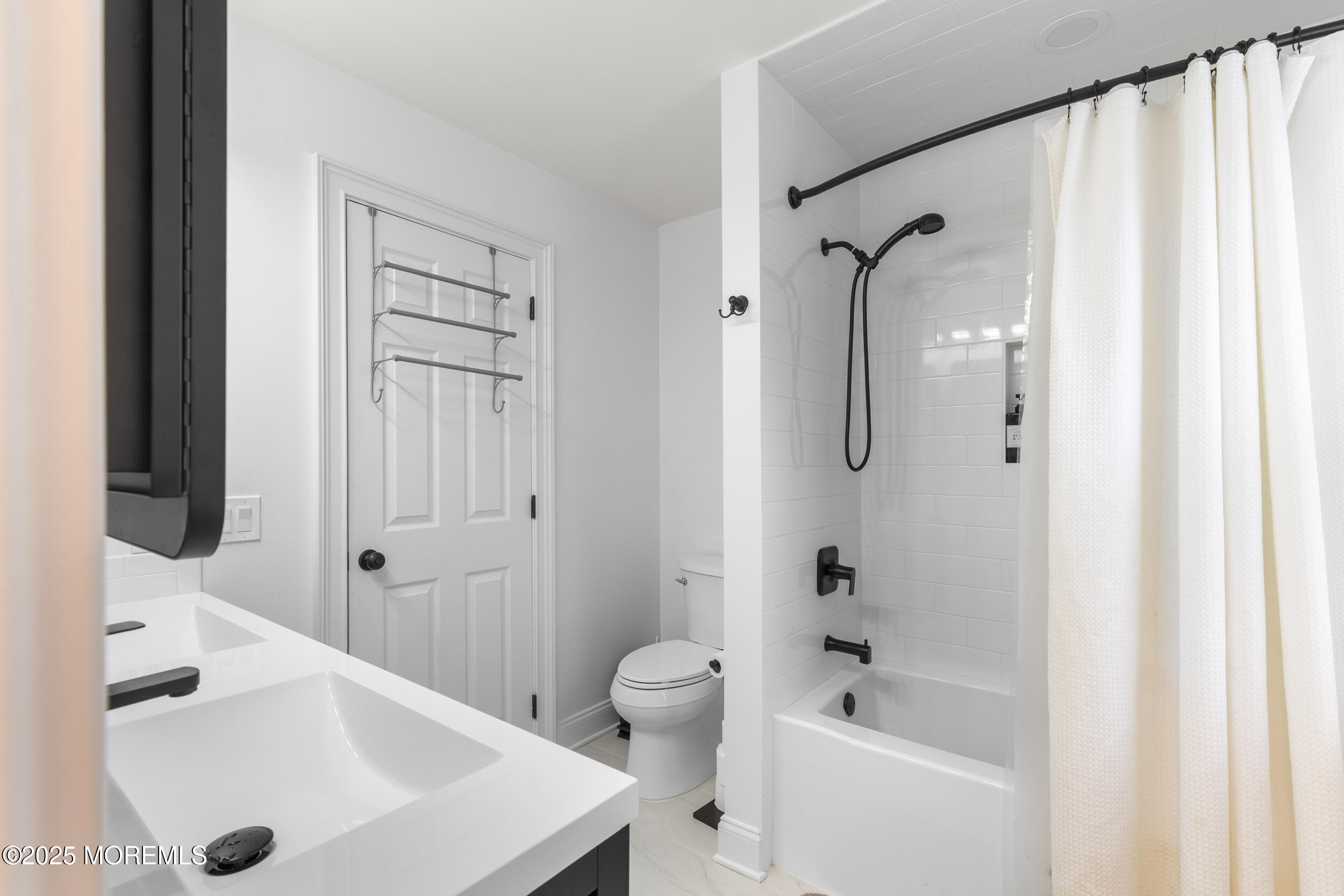 39 Sarah Lane, Howell, NJ, 07731 image 20