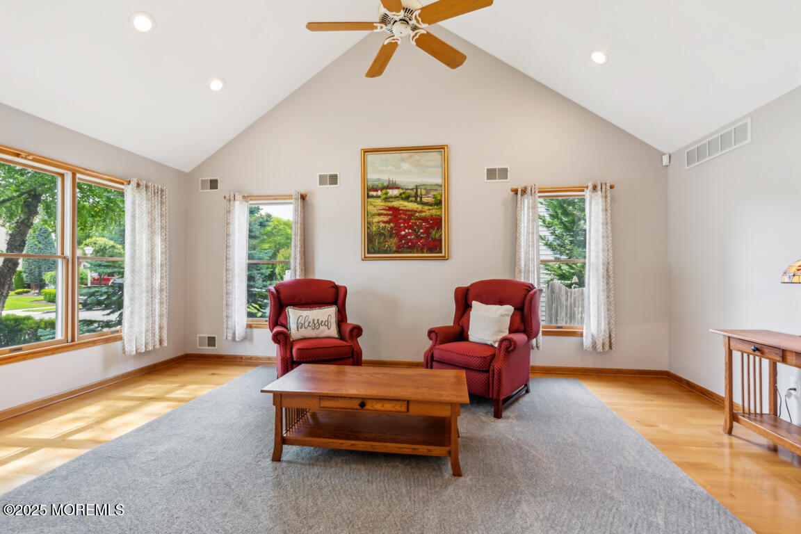 427 S Lake Court, Brick, NJ, 08724