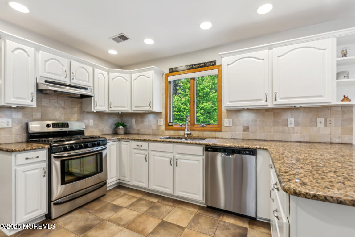 427 S Lake Court, Brick, NJ, 08724 image 6