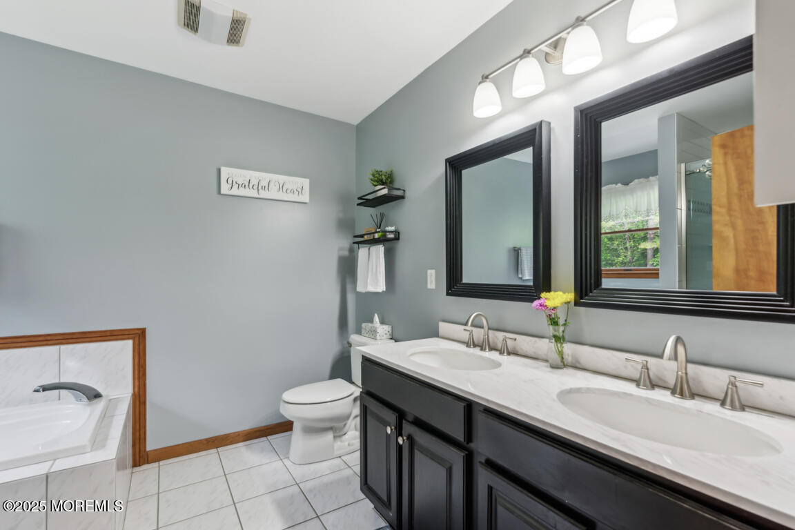 427 S Lake Court, Brick, NJ, 08724 image 17