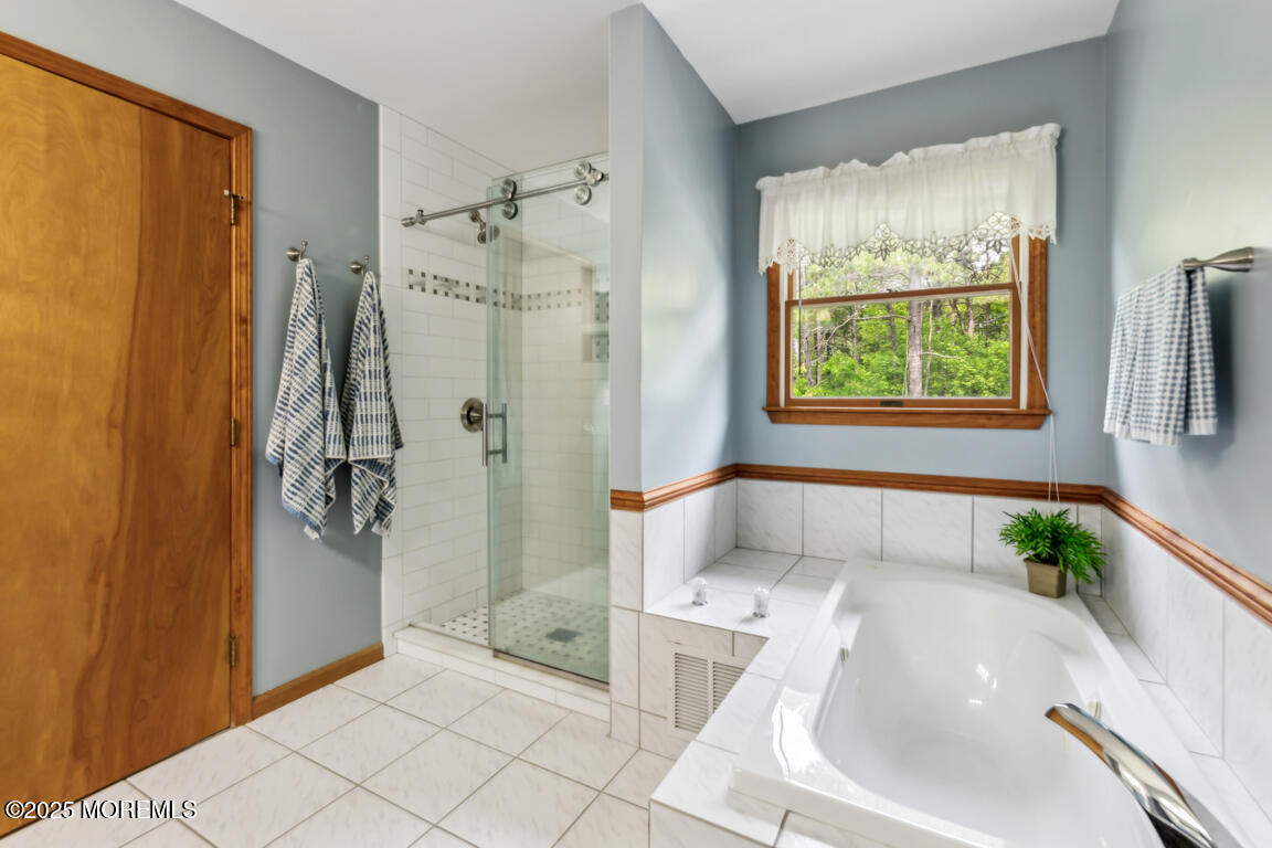 427 S Lake Court, Brick, NJ, 08724 image 18