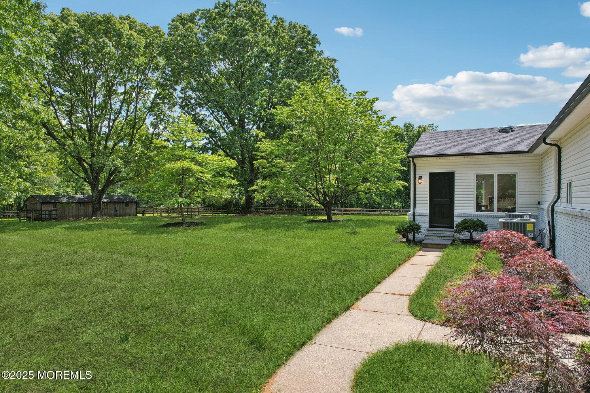 8 Olden Court, Colts Neck, NJ, 07722 image 46